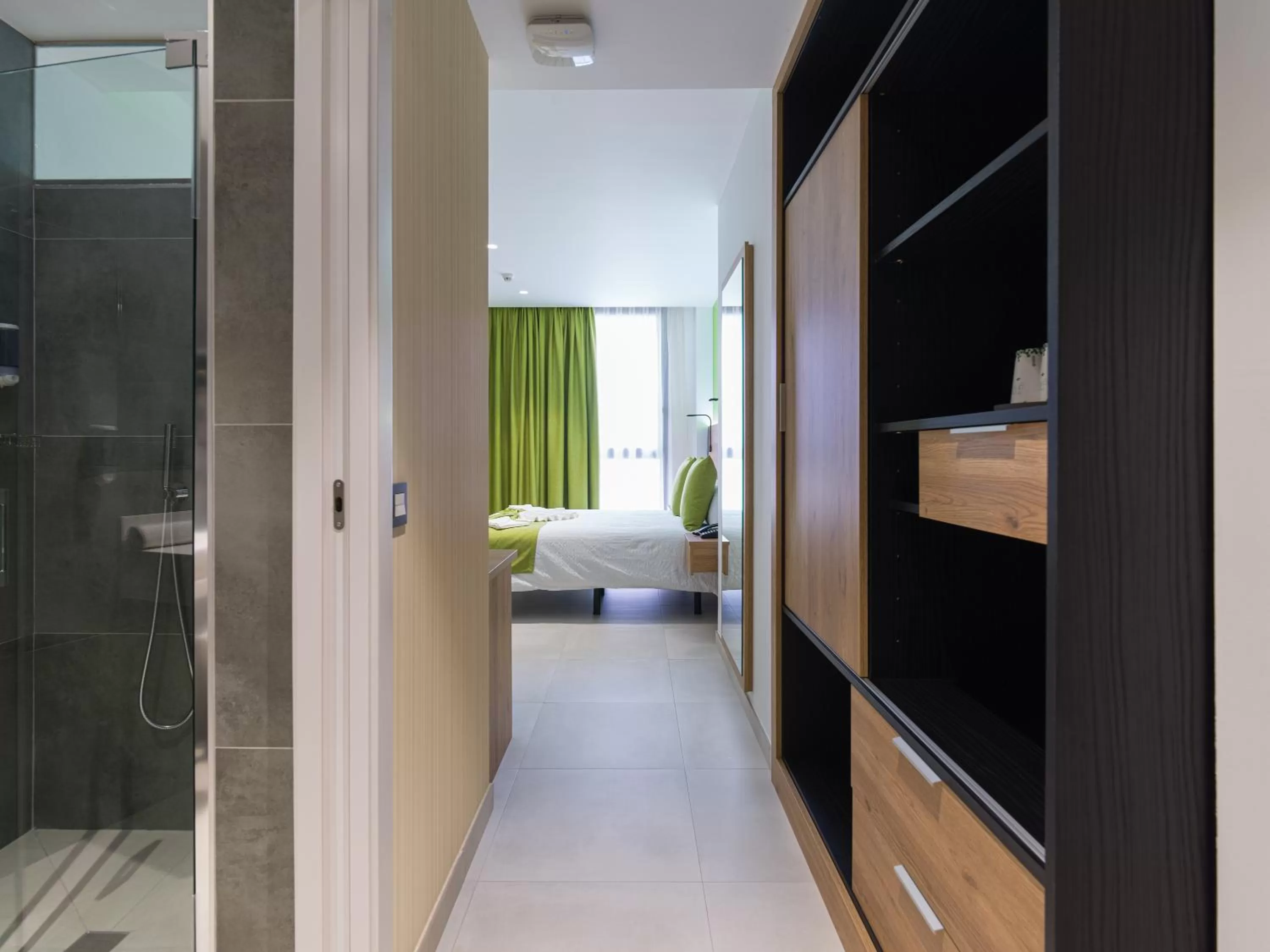 Photo of the whole room, Bed in Hotel MG Poniente