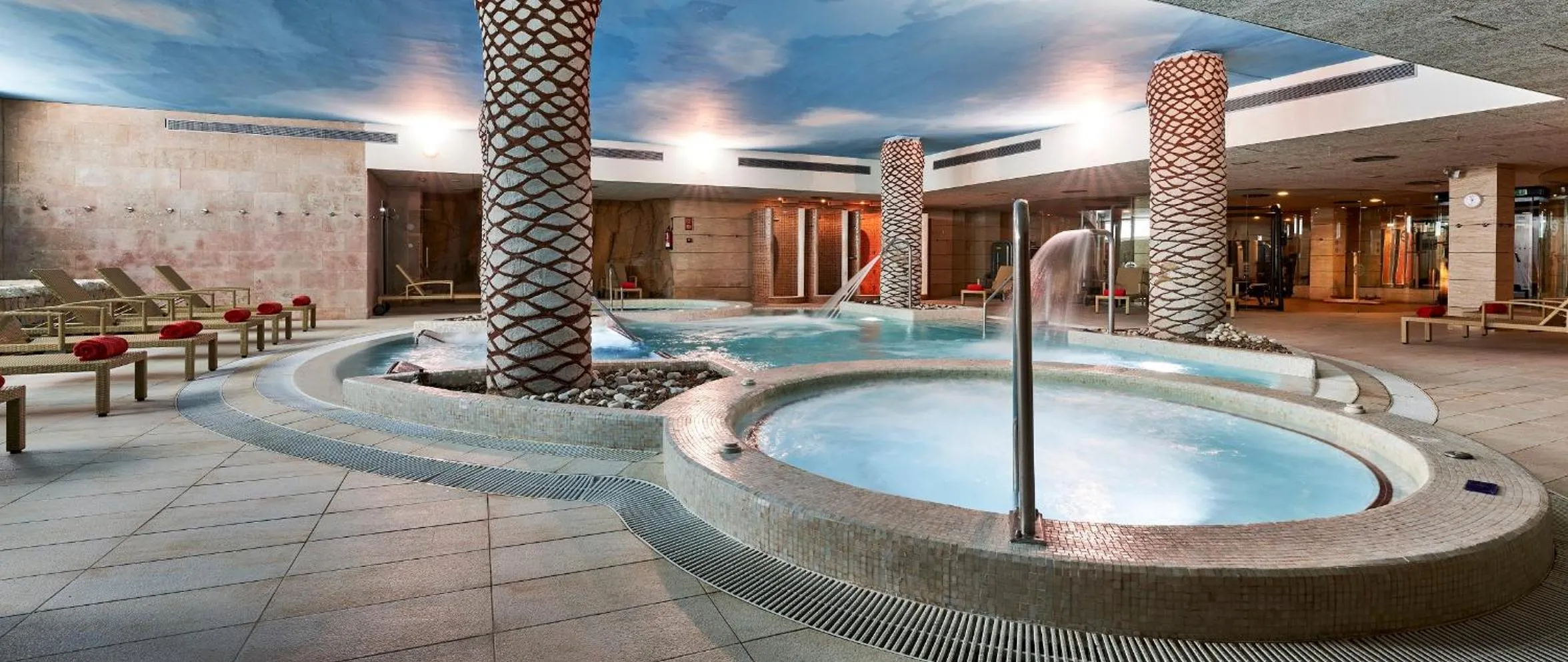 Spa and wellness centre/facilities in Hotel & Spa S'Entrador Playa