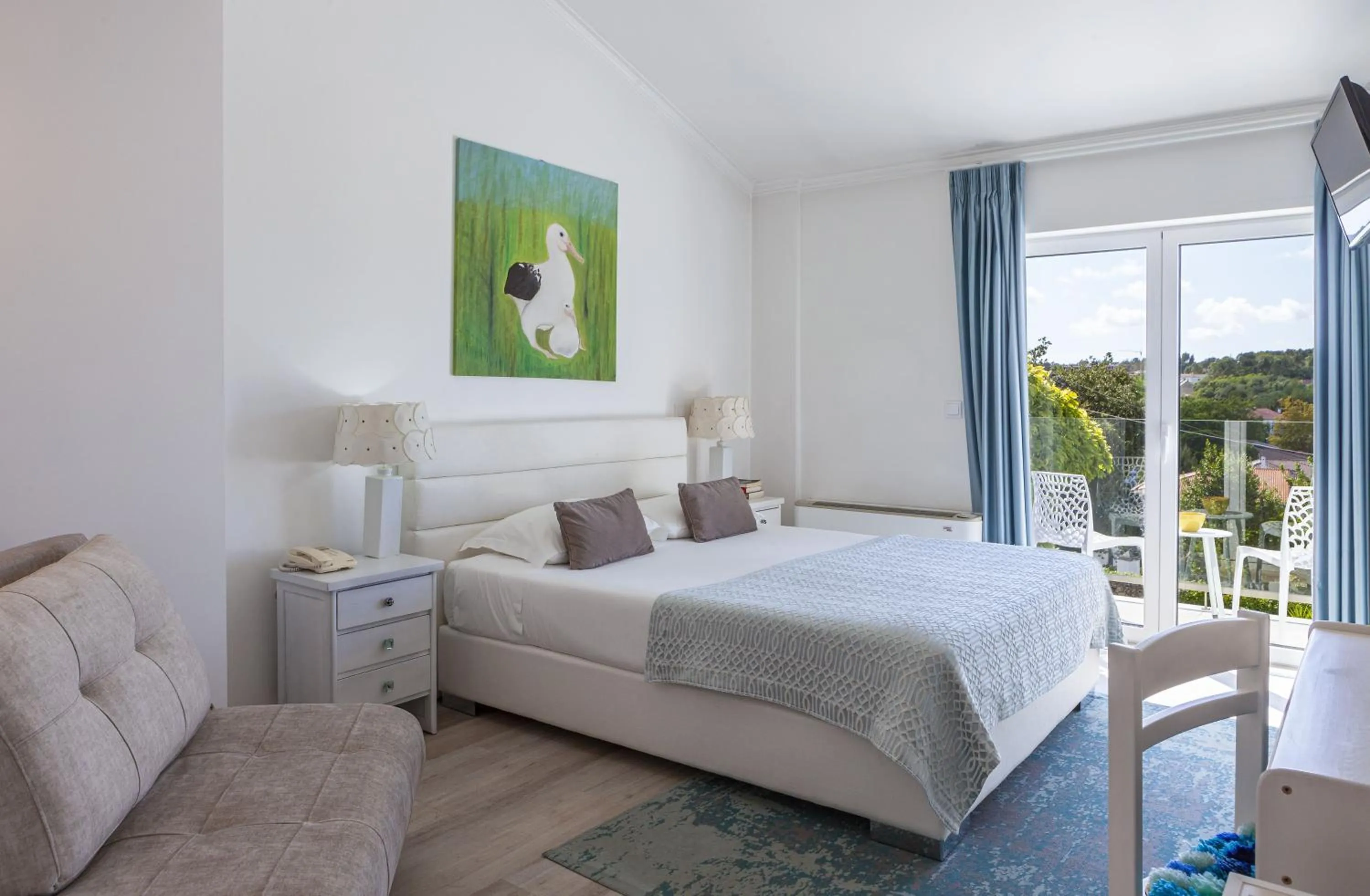 Bedroom, Bed in Boutique Hotel Casa do Outeiro - Arts & Crafts