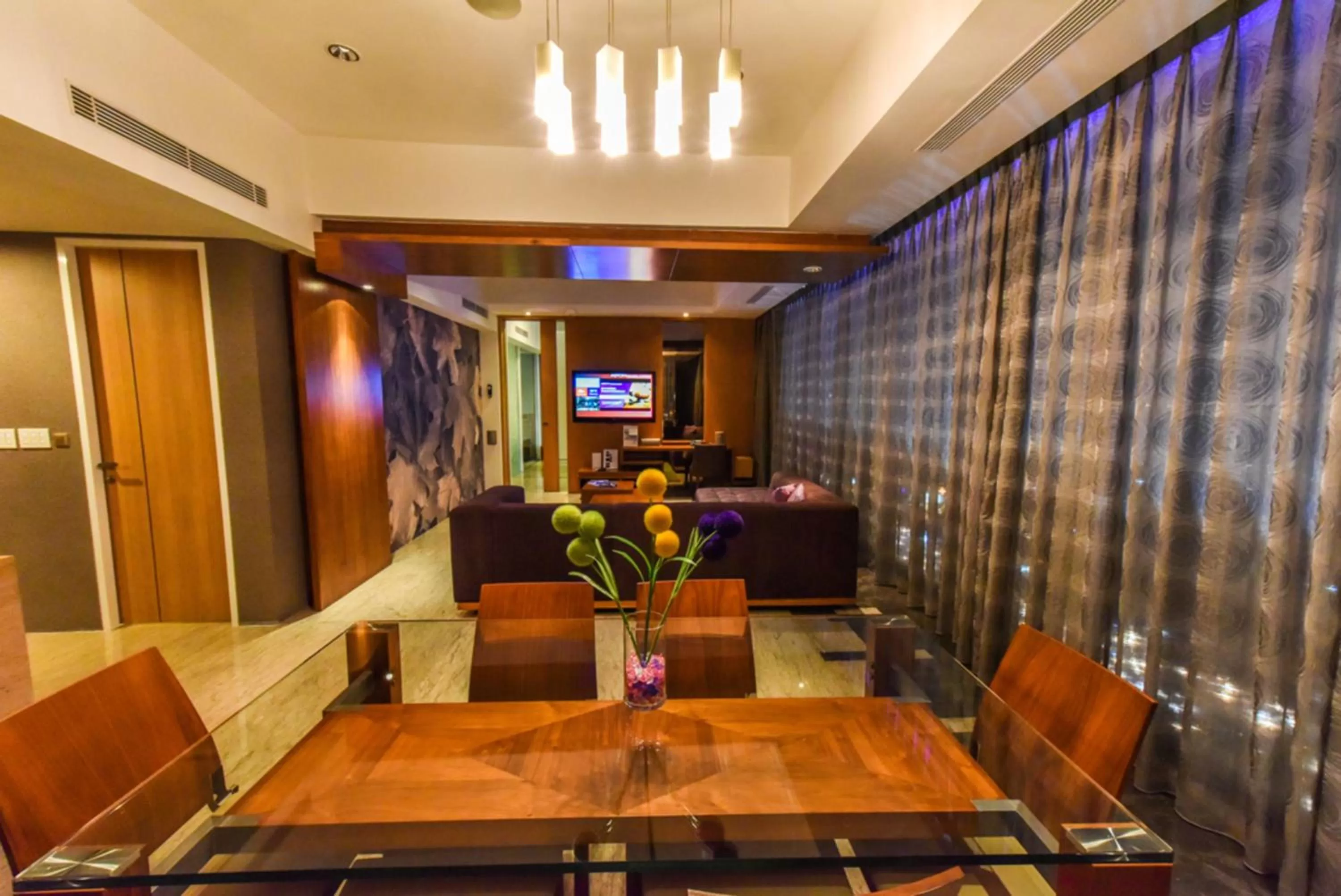 Bedroom in Holiday Inn Bandung Pasteur by IHG