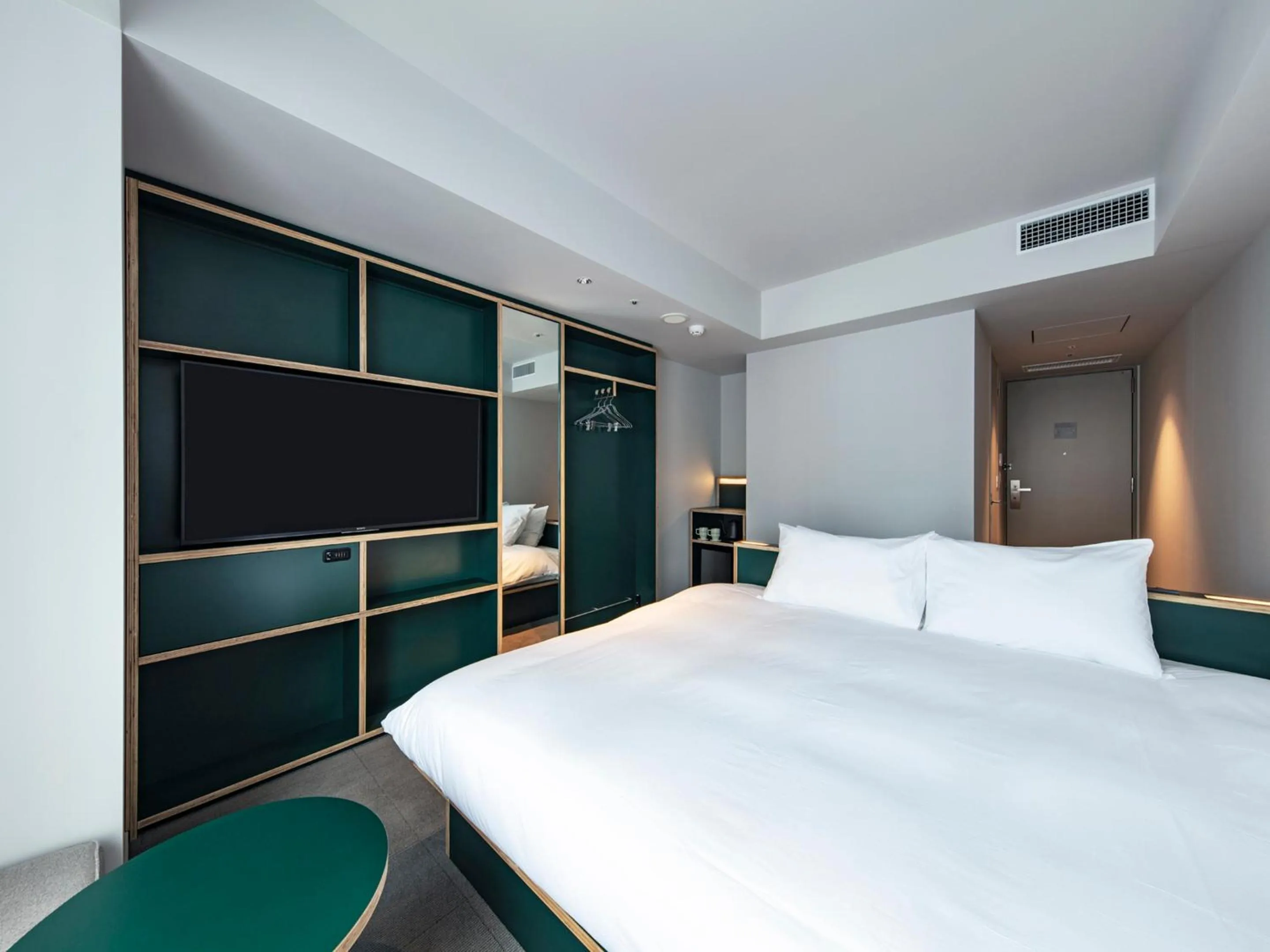 Bed in all day place shibuya