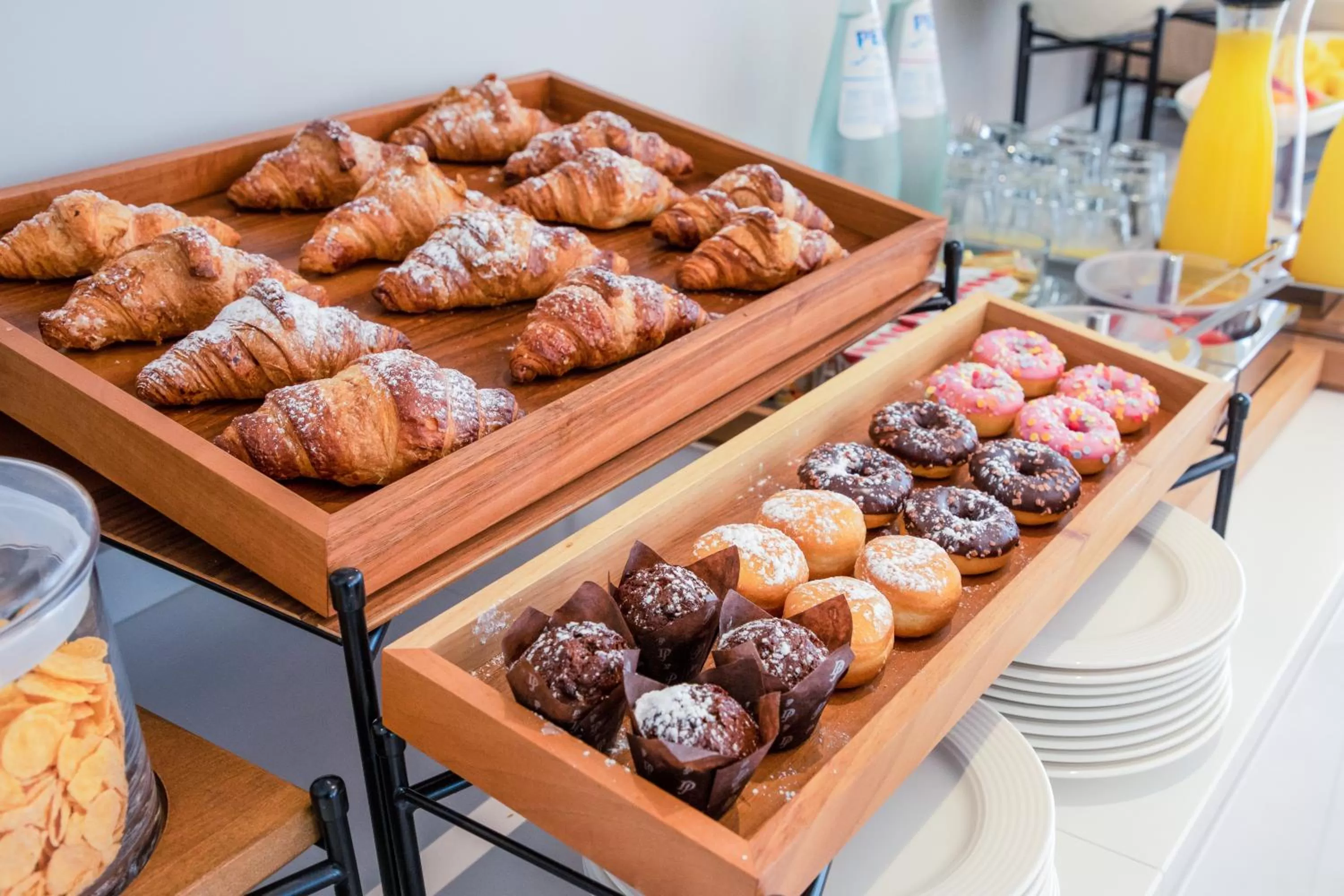 Food and drinks in Hotel Baby