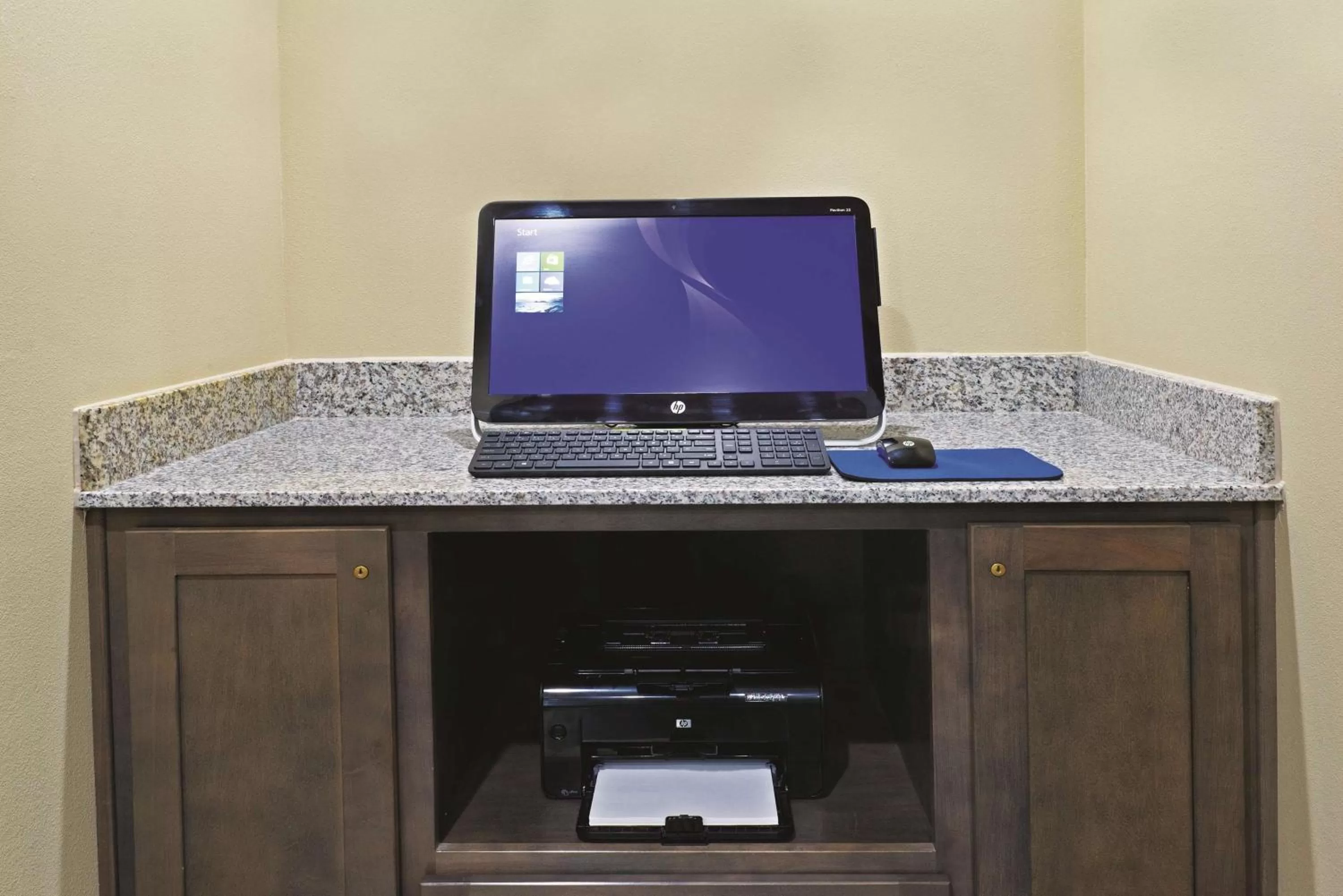 On site in La Quinta by Wyndham Paducah