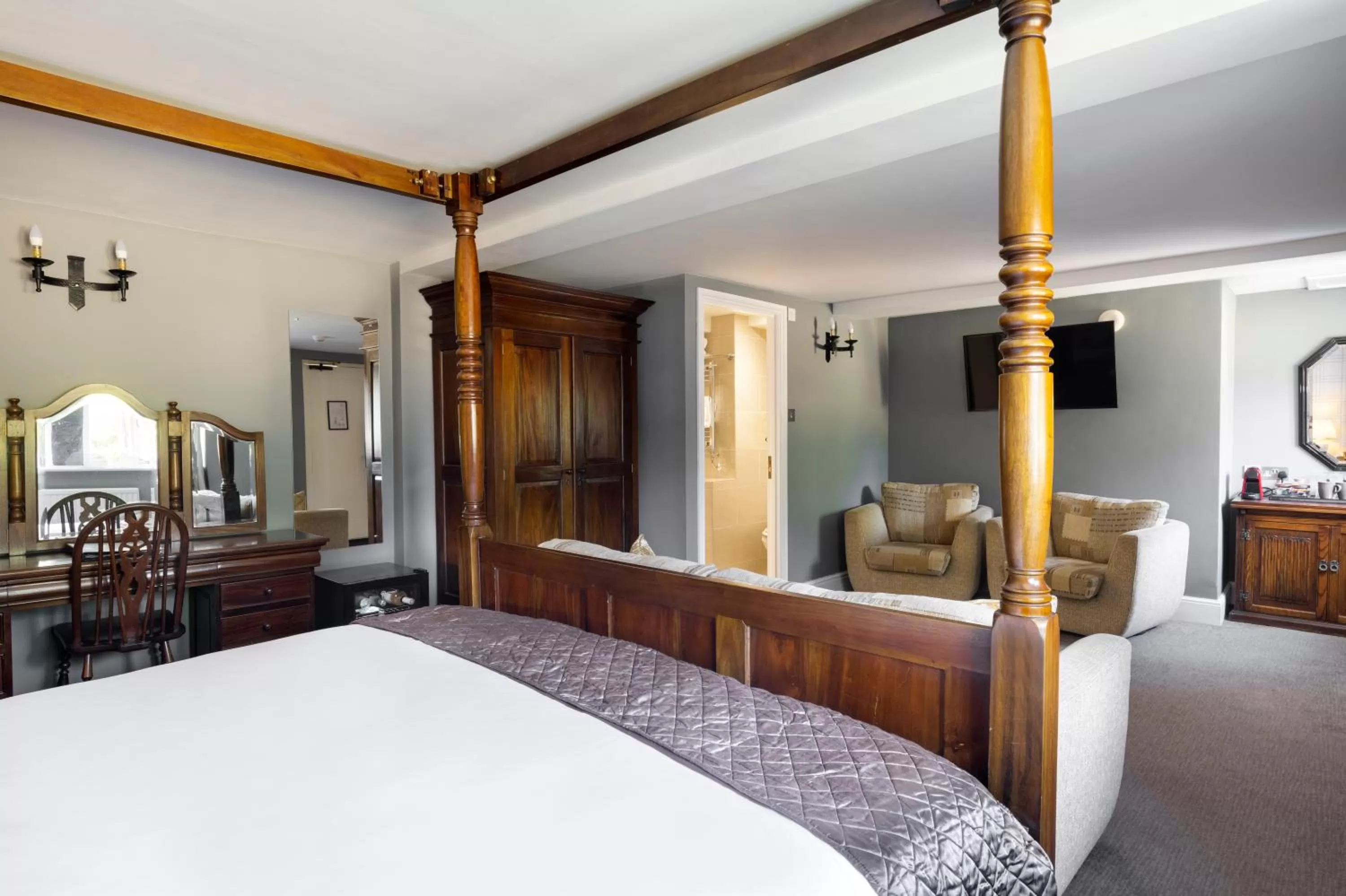 Karma Salford Hall Hotel