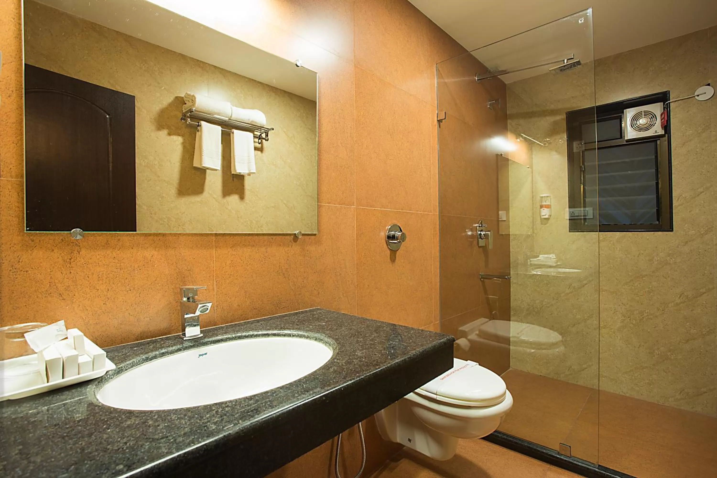 Bathroom in Hotel Malisca