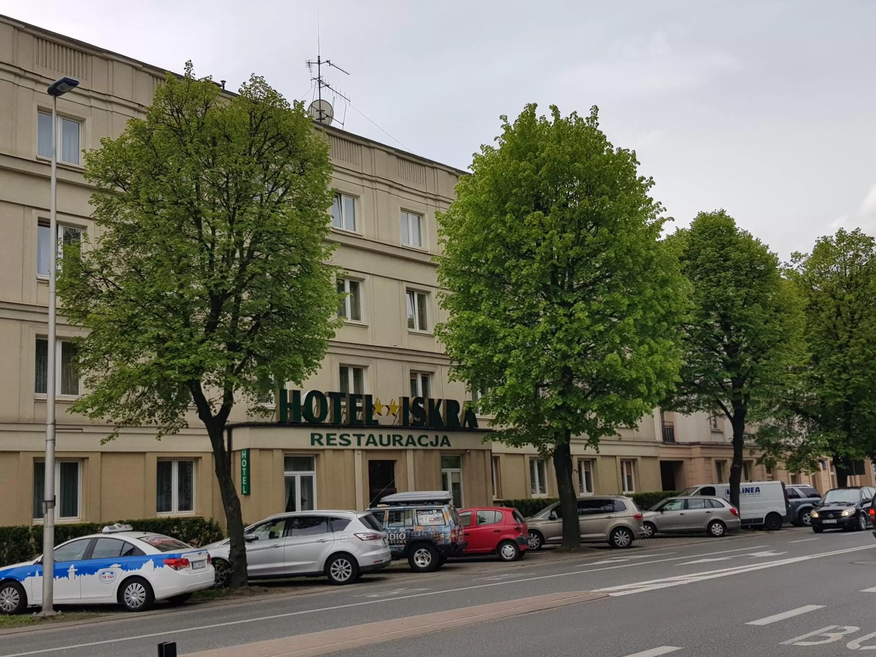 Property building in Hotel Iskra