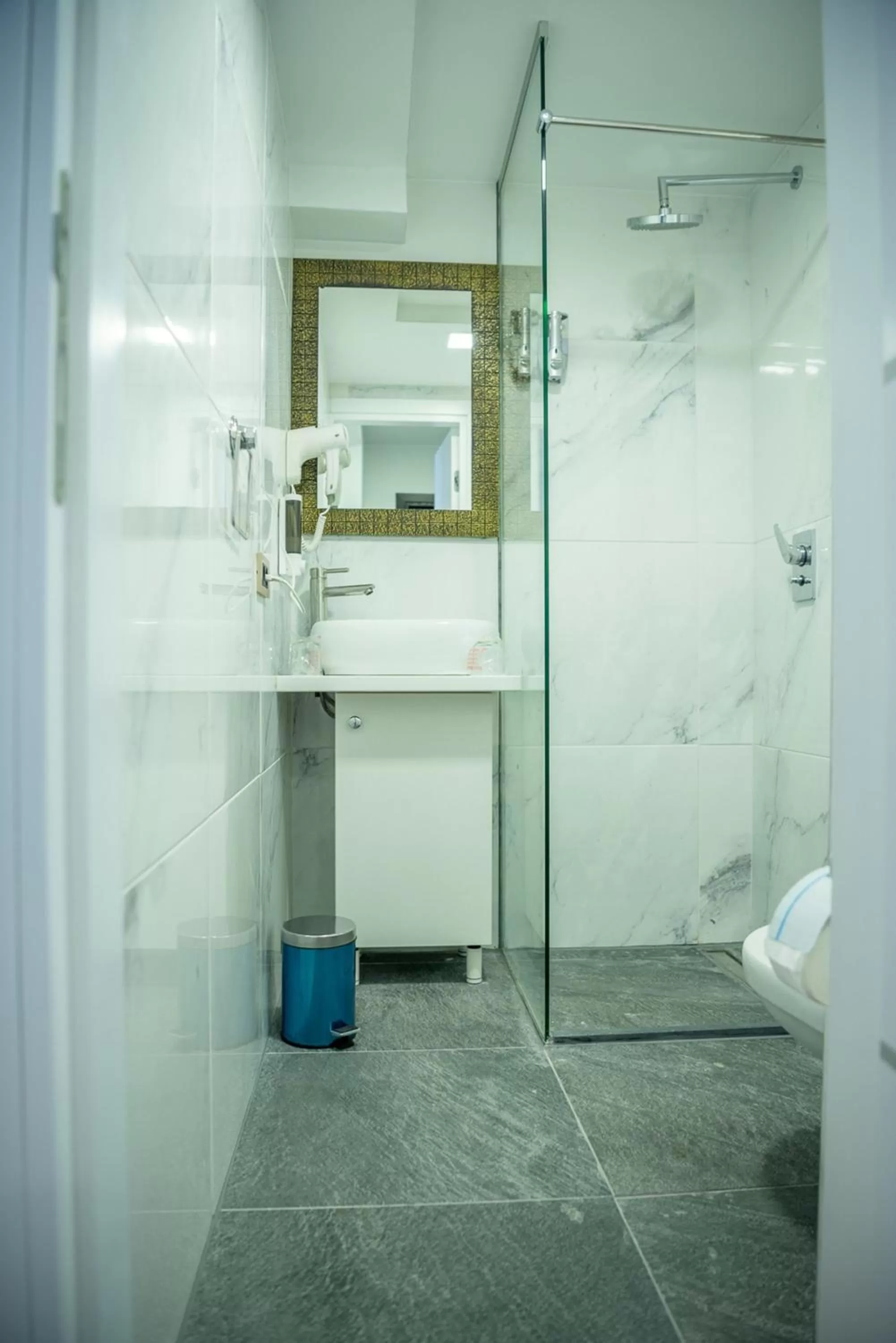 Shower in Heritage Hotel Gate of Sarajevo