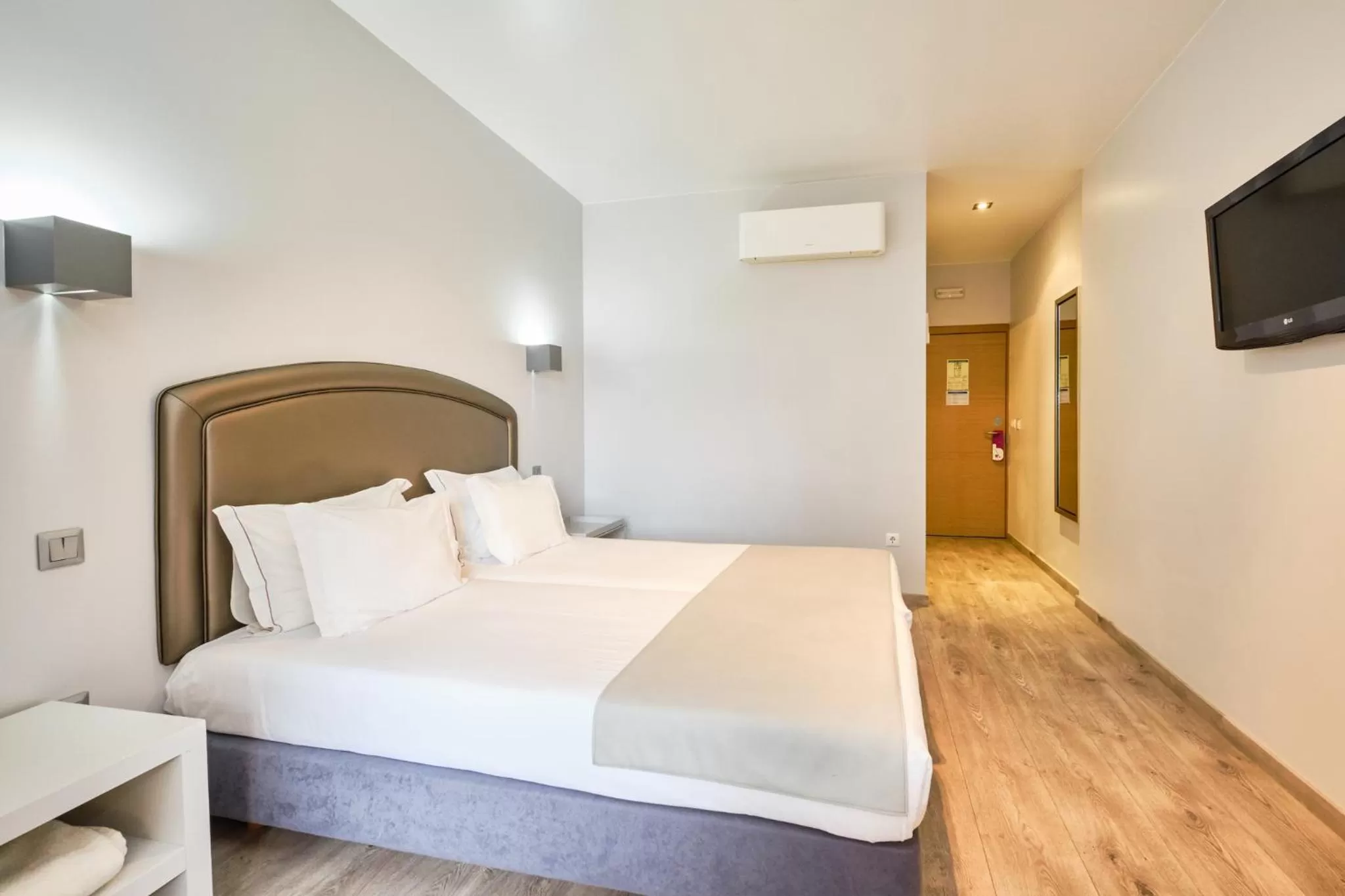 Bed in Sintra Bliss Hotel