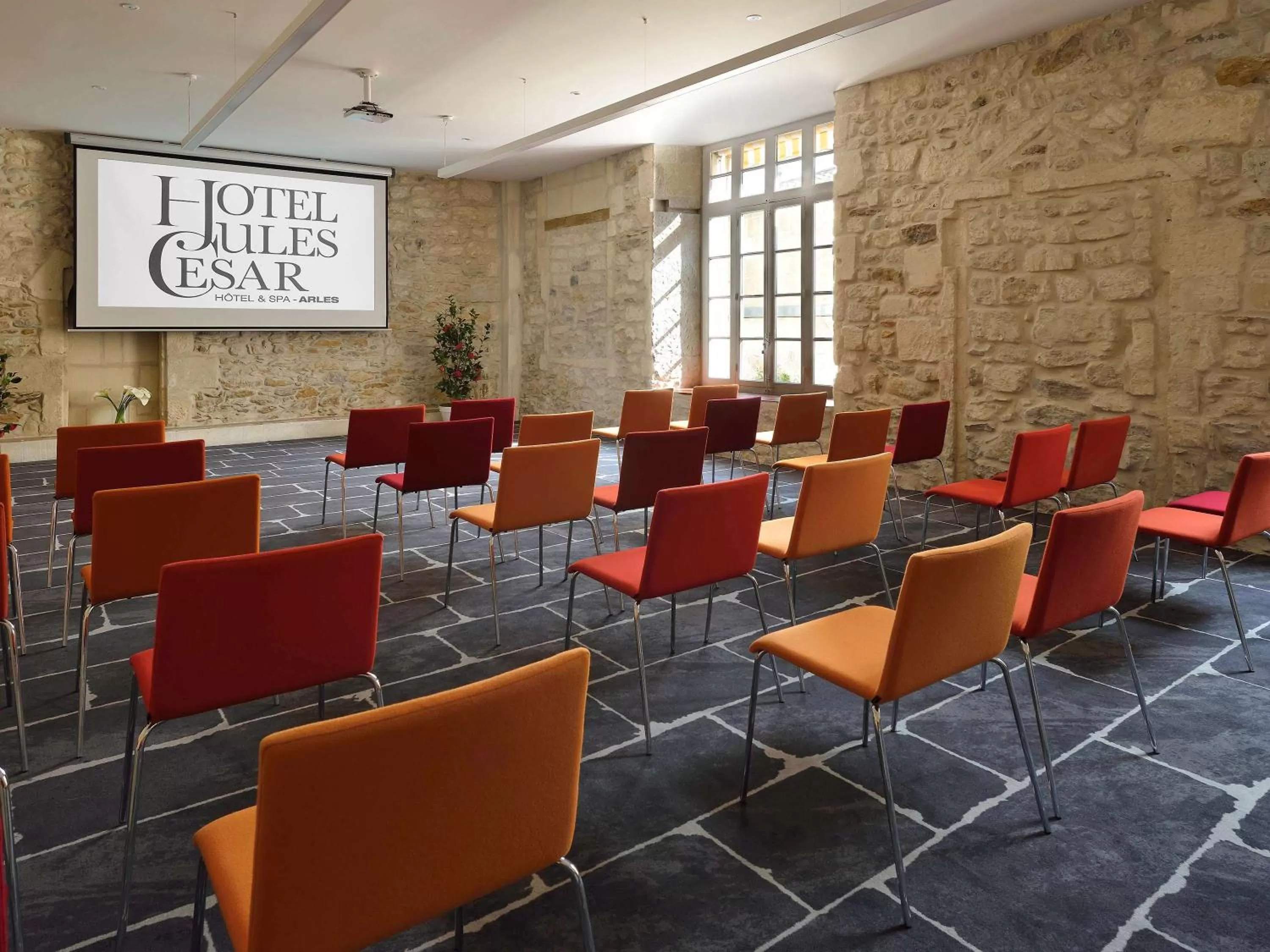 On site in Hôtel & Spa Jules César Arles - MGallery Hotel Collection