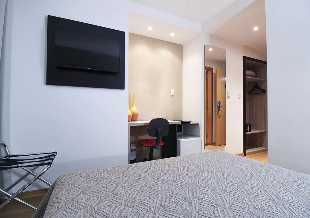 Bedroom, Bed in Stop Inn Plus Pampulha