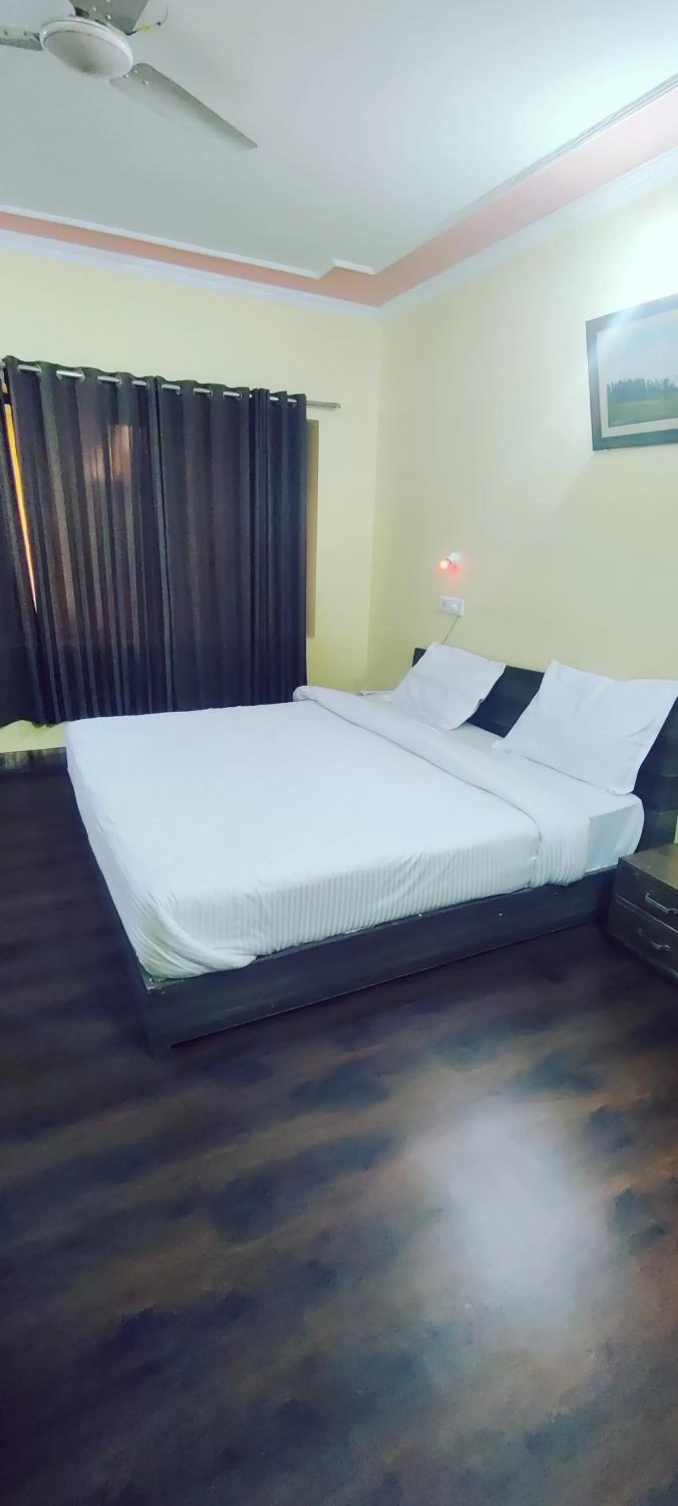 Bedroom, Bed in Hotel curio's All seasons