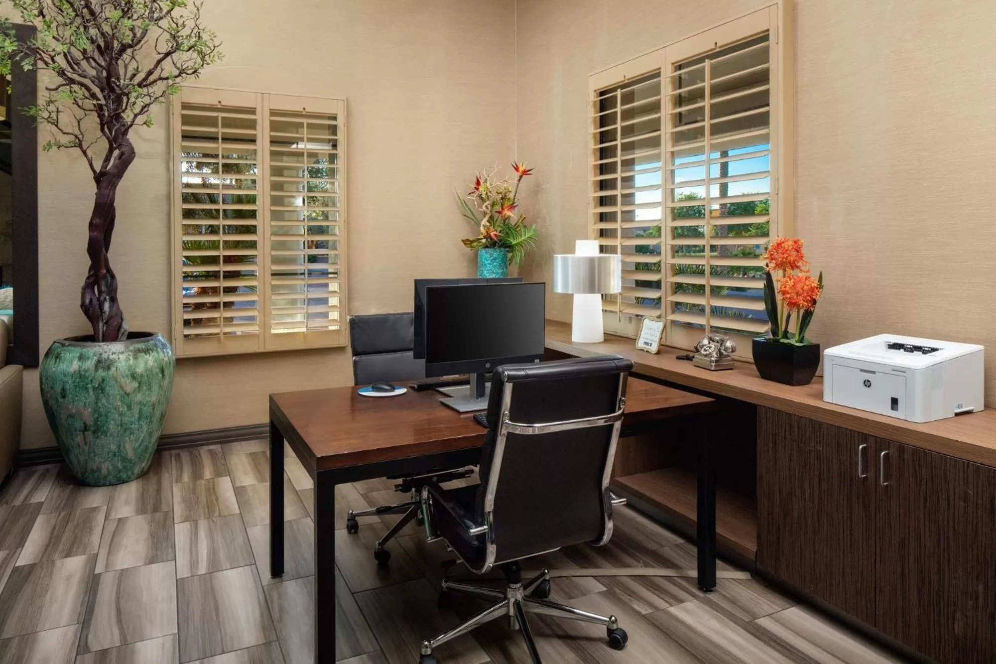 Business facilities in Holiday Inn Phoenix/Chandler by IHG