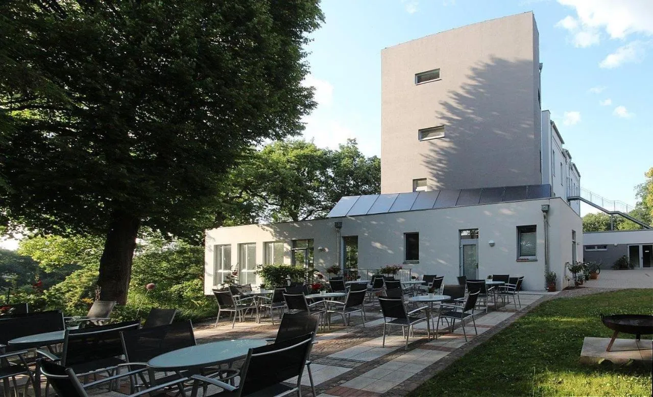 Property building in Hotel zwischen den Seen