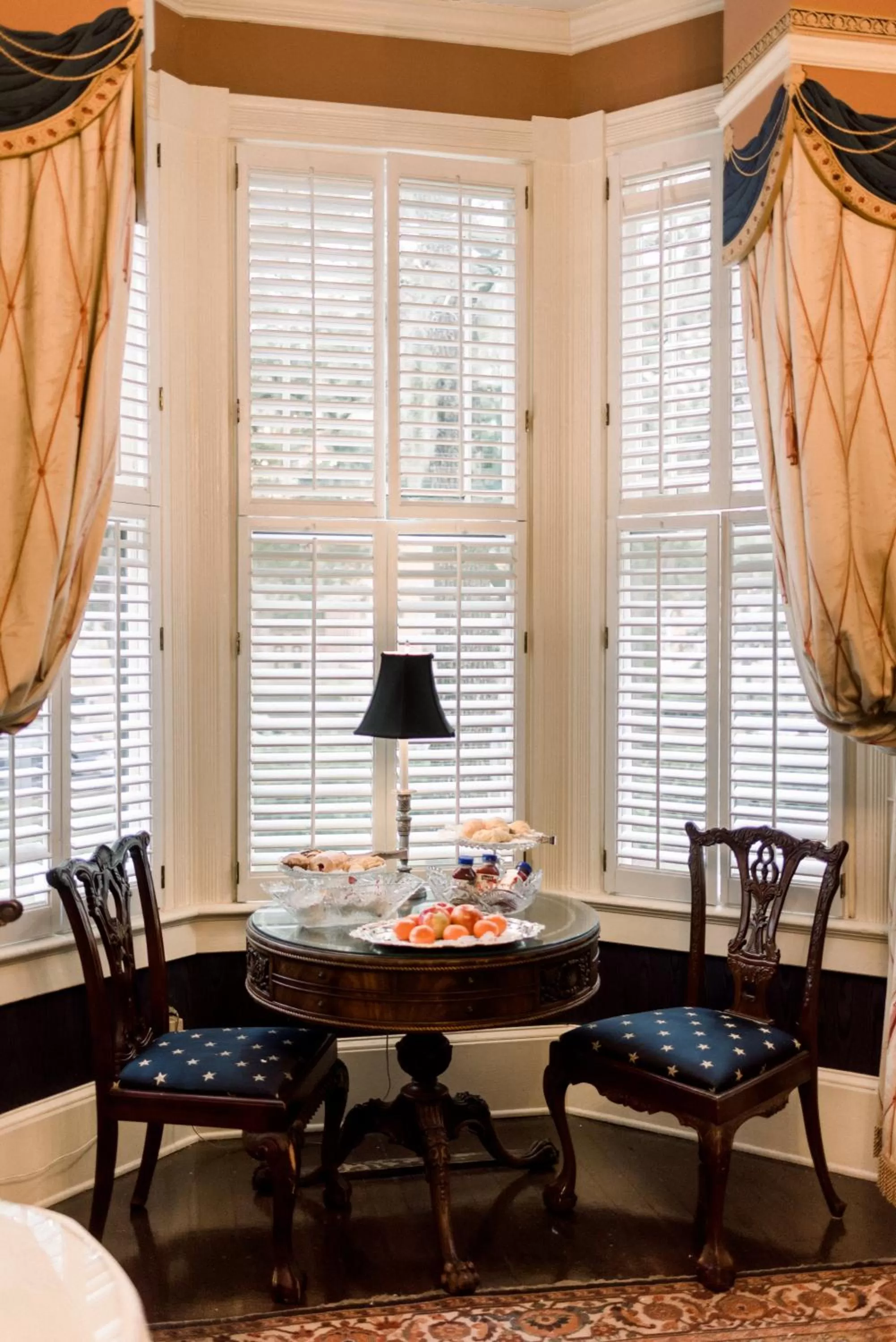 Dining Area in Ballastone Inn