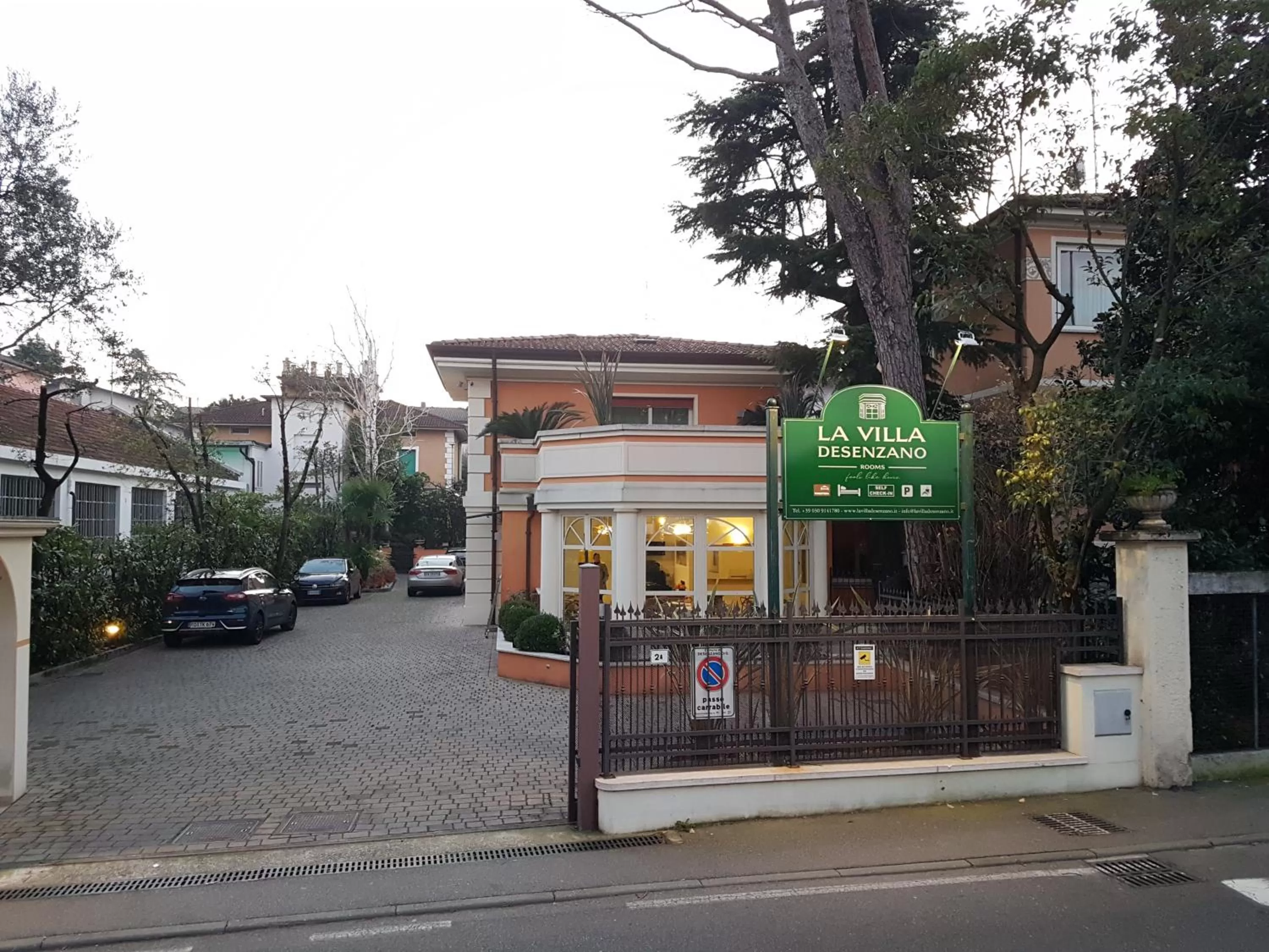 Property building in La Villa Desenzano