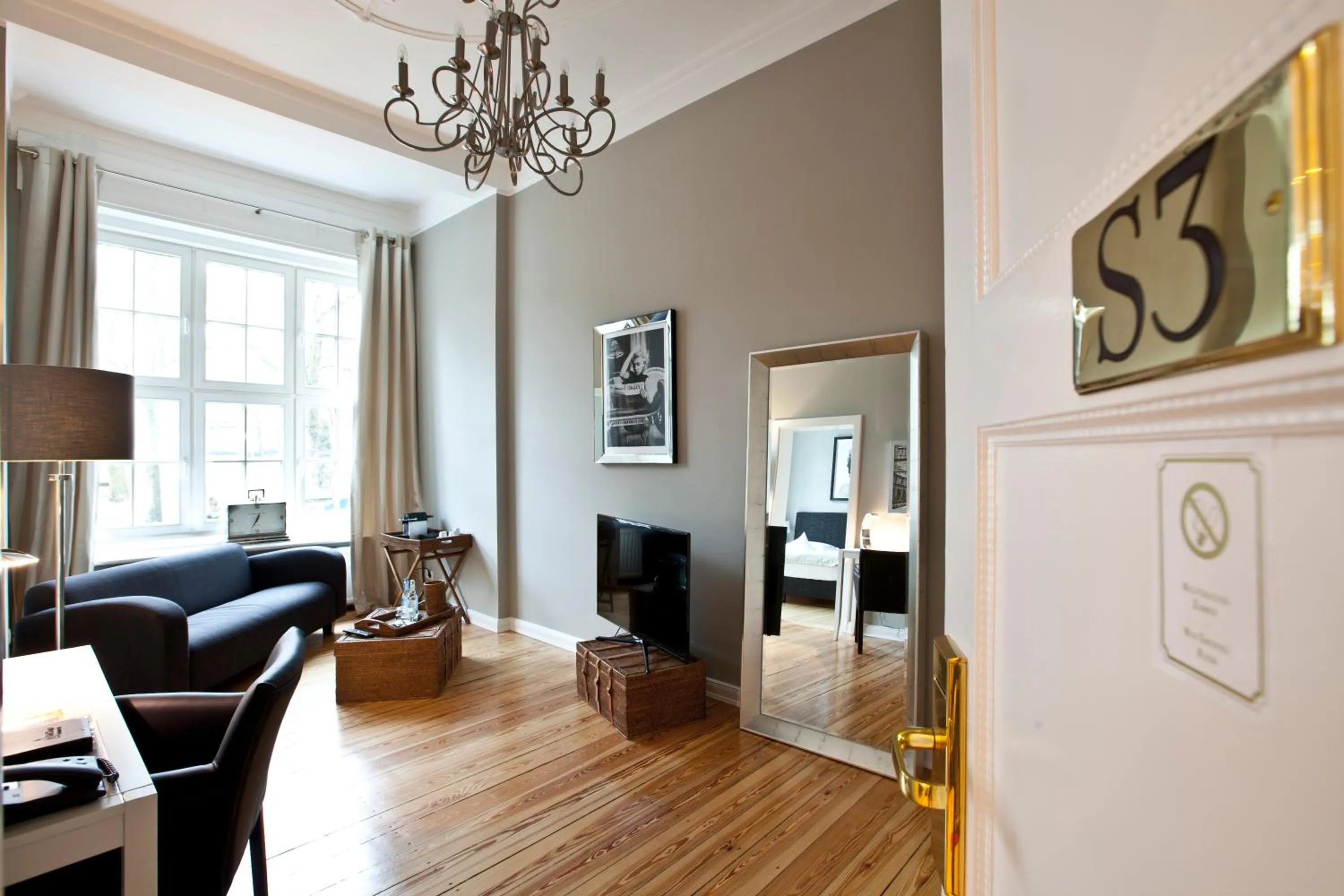 Bedroom in Hotel Wagner im Dammtorpalais