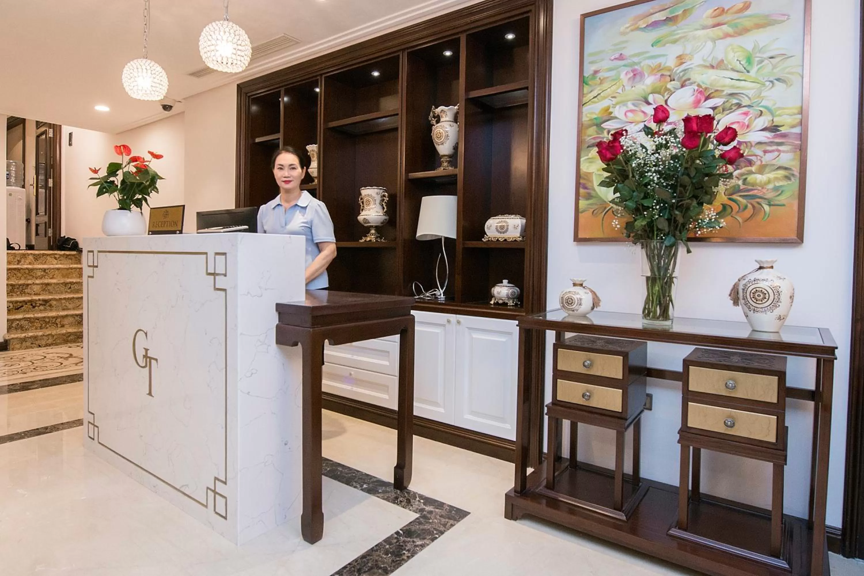 Staff in Hong Gia Tue Apartment