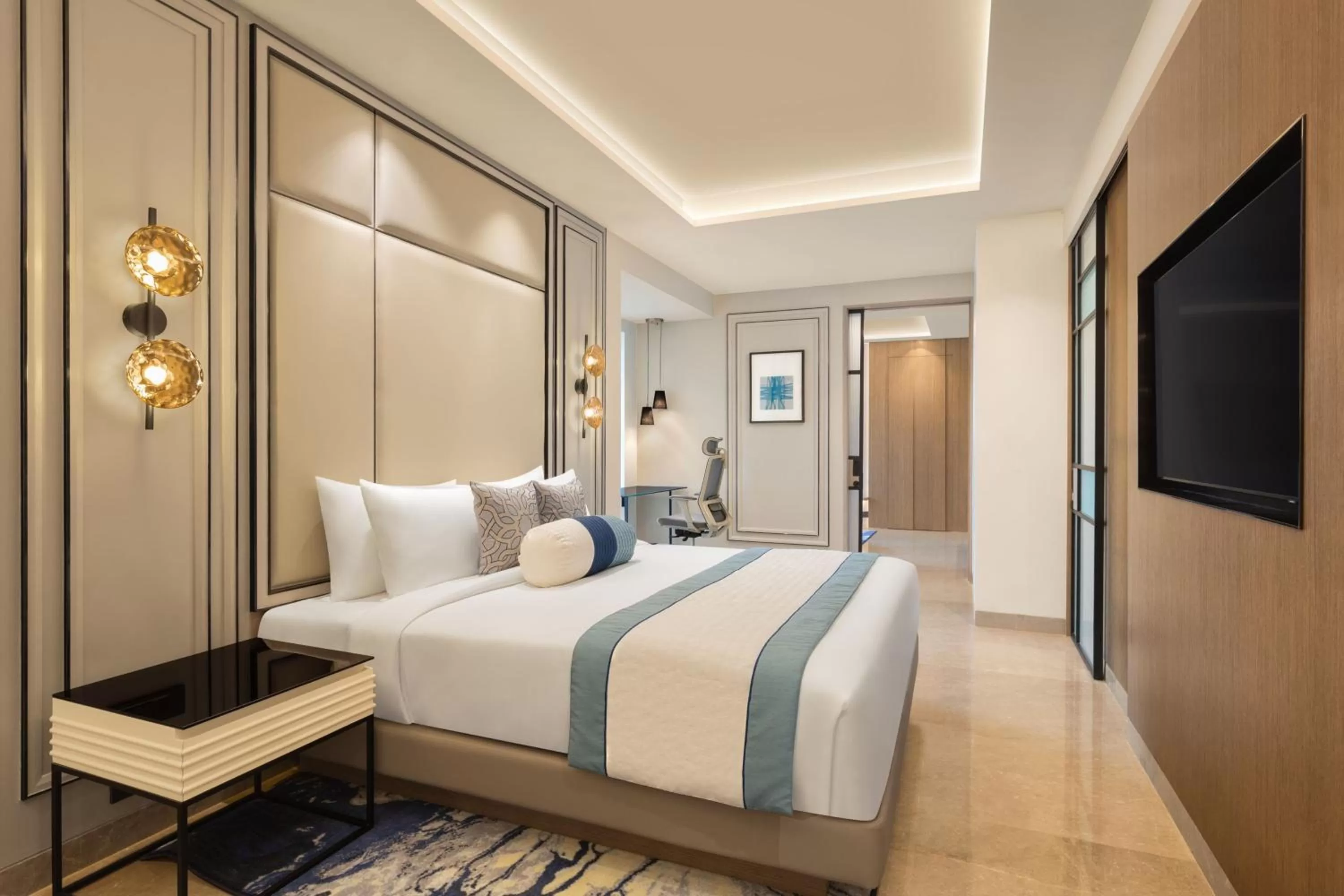 Bedroom, Bed in Fairfield by Marriott Mumbai International Airport