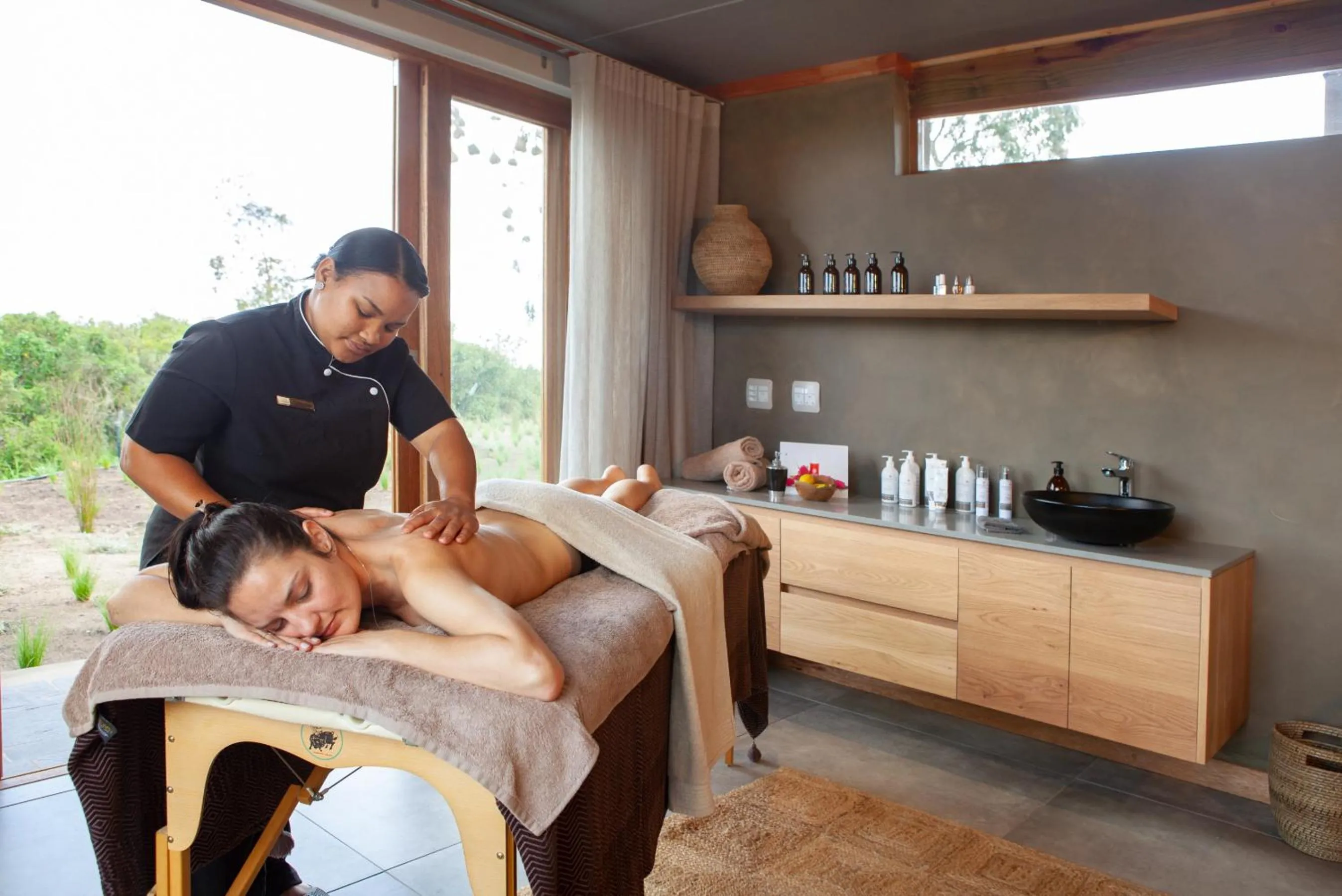 Massage in Garden Route Game Lodge