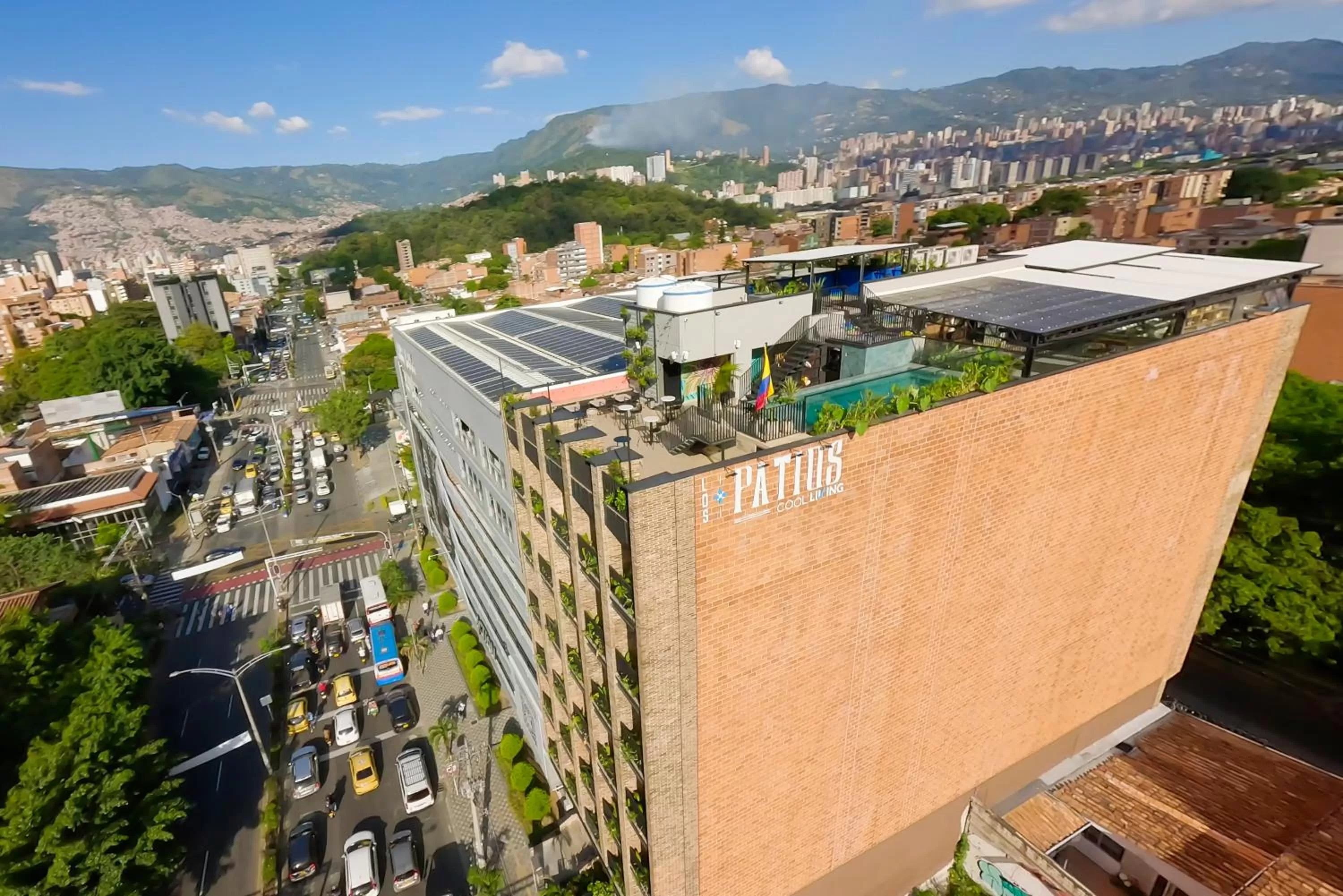Los Patios Cool Living
