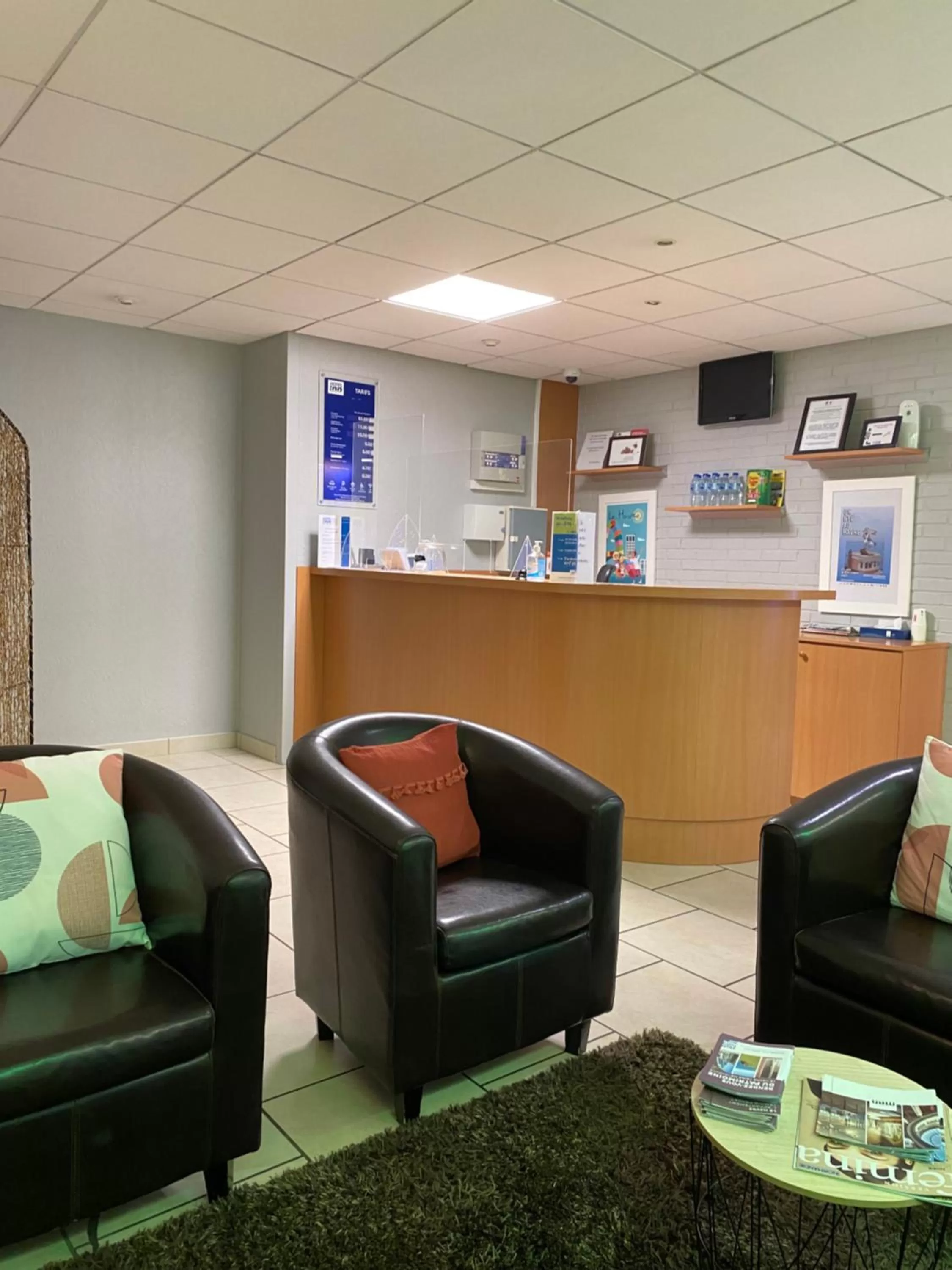 Living room in Hotel Inn Design Le Havre