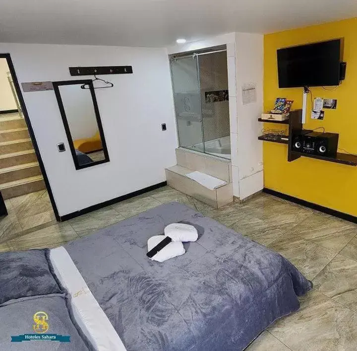 Double Room with Spa Bath in Hoteles Sahara Double Room with Spa Bath in Hoteles Sahara