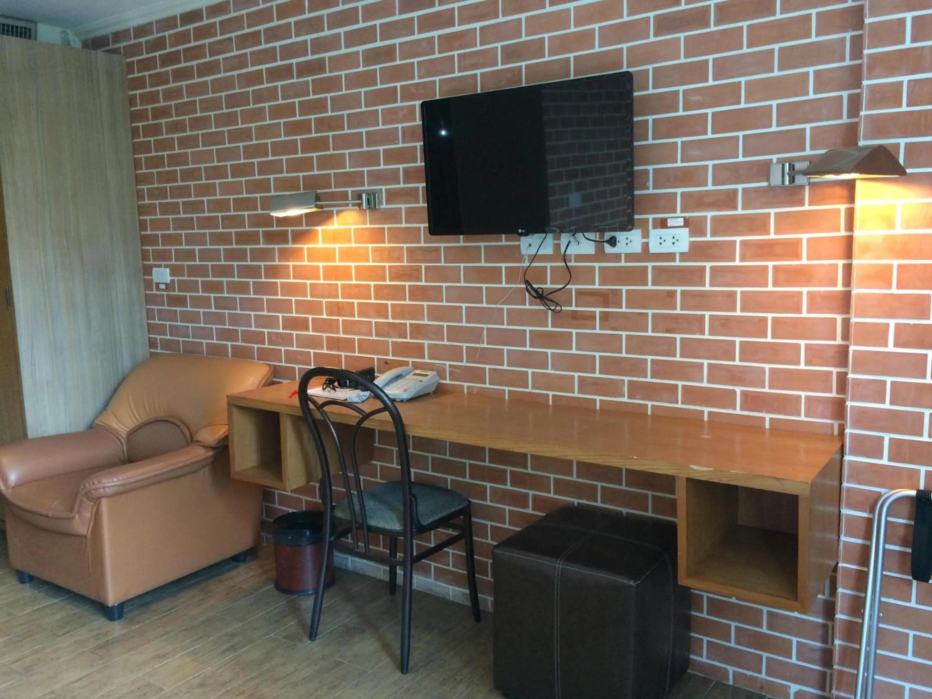 Bourbon St. Boutique Hotel