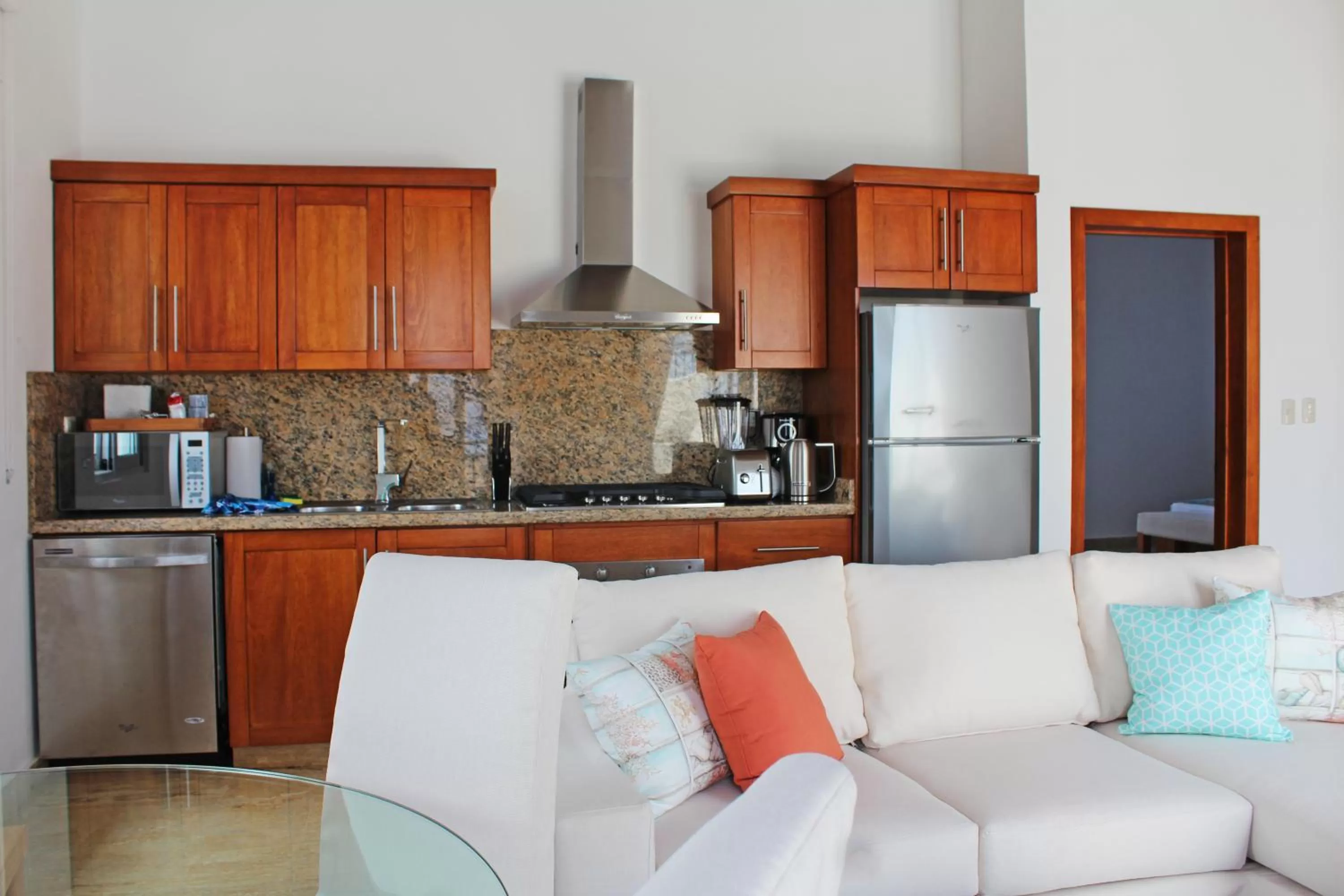 Kitchen or kitchenette, Kitchen/Kitchenette in Ocean Village Deluxe Resort & Spa