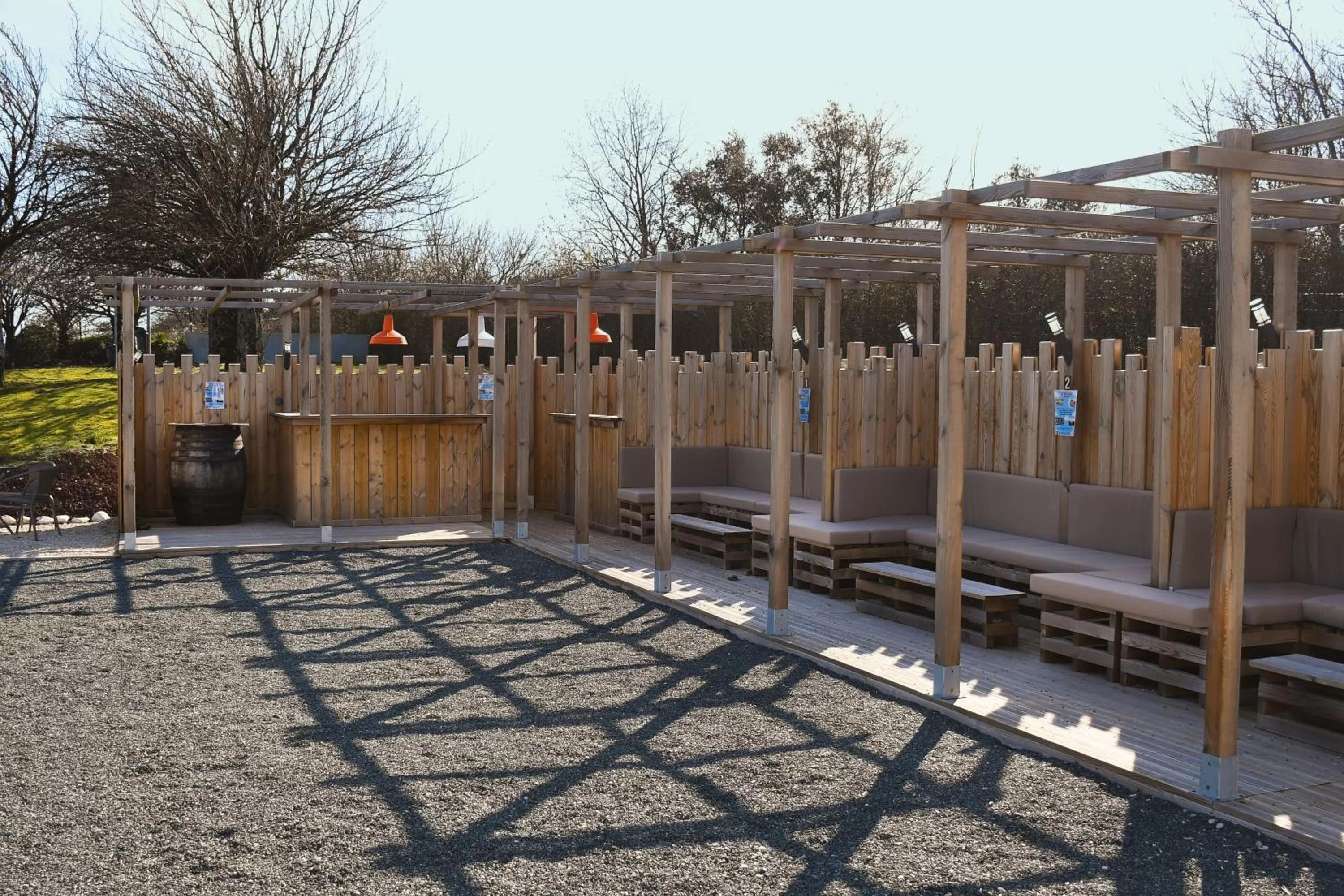 Patio in ibis Saintes
