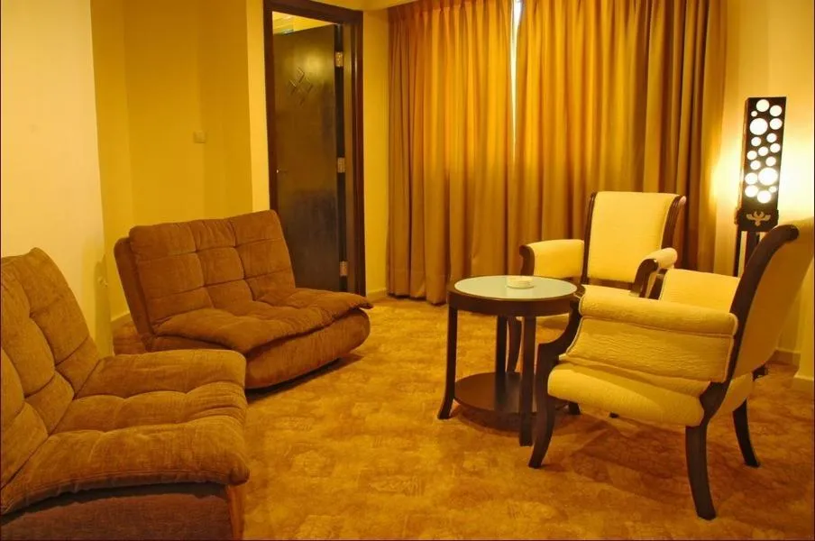 Living room, Seating Area in Galaxy Amman Hotel