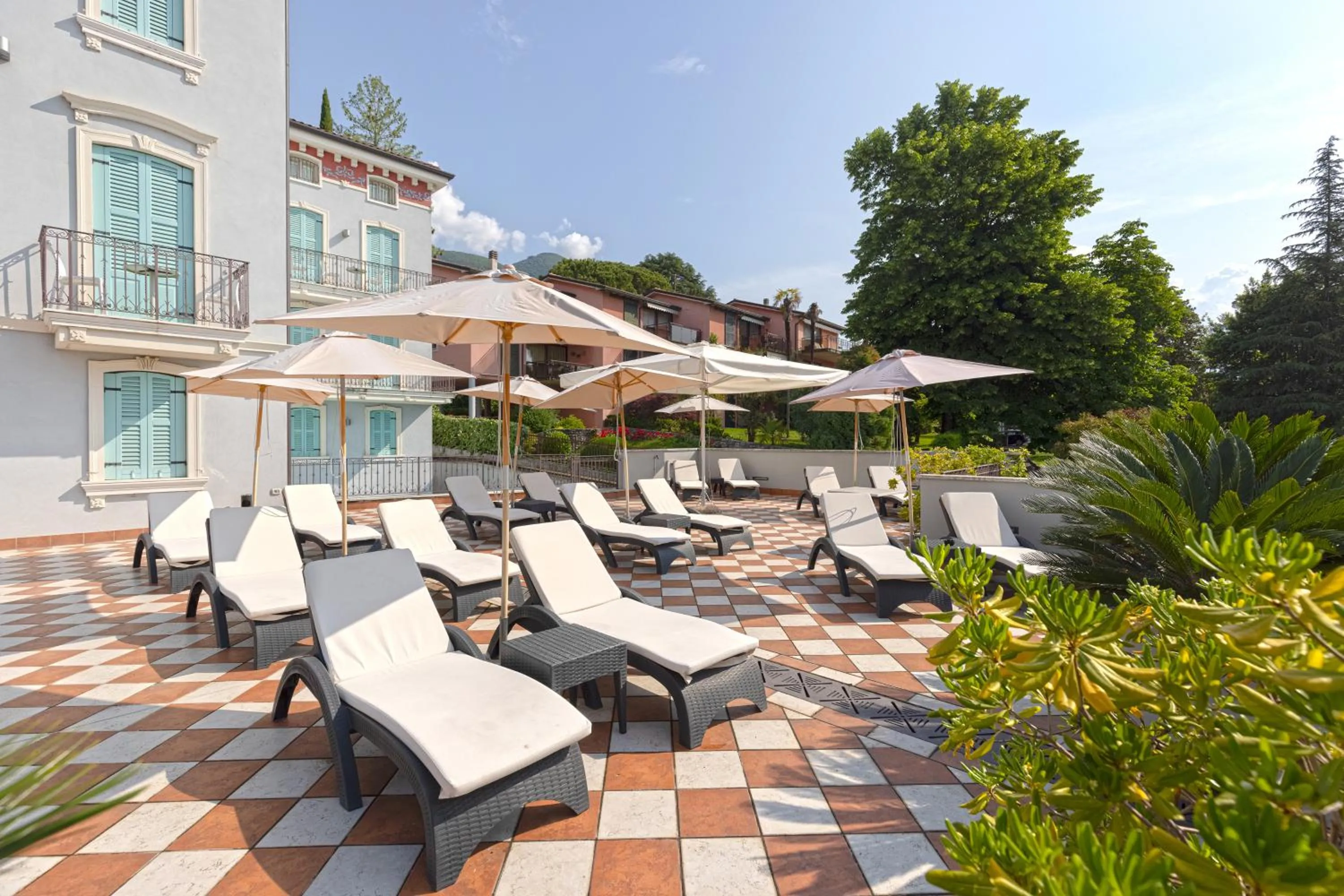 Solarium in Mefuta Hotel