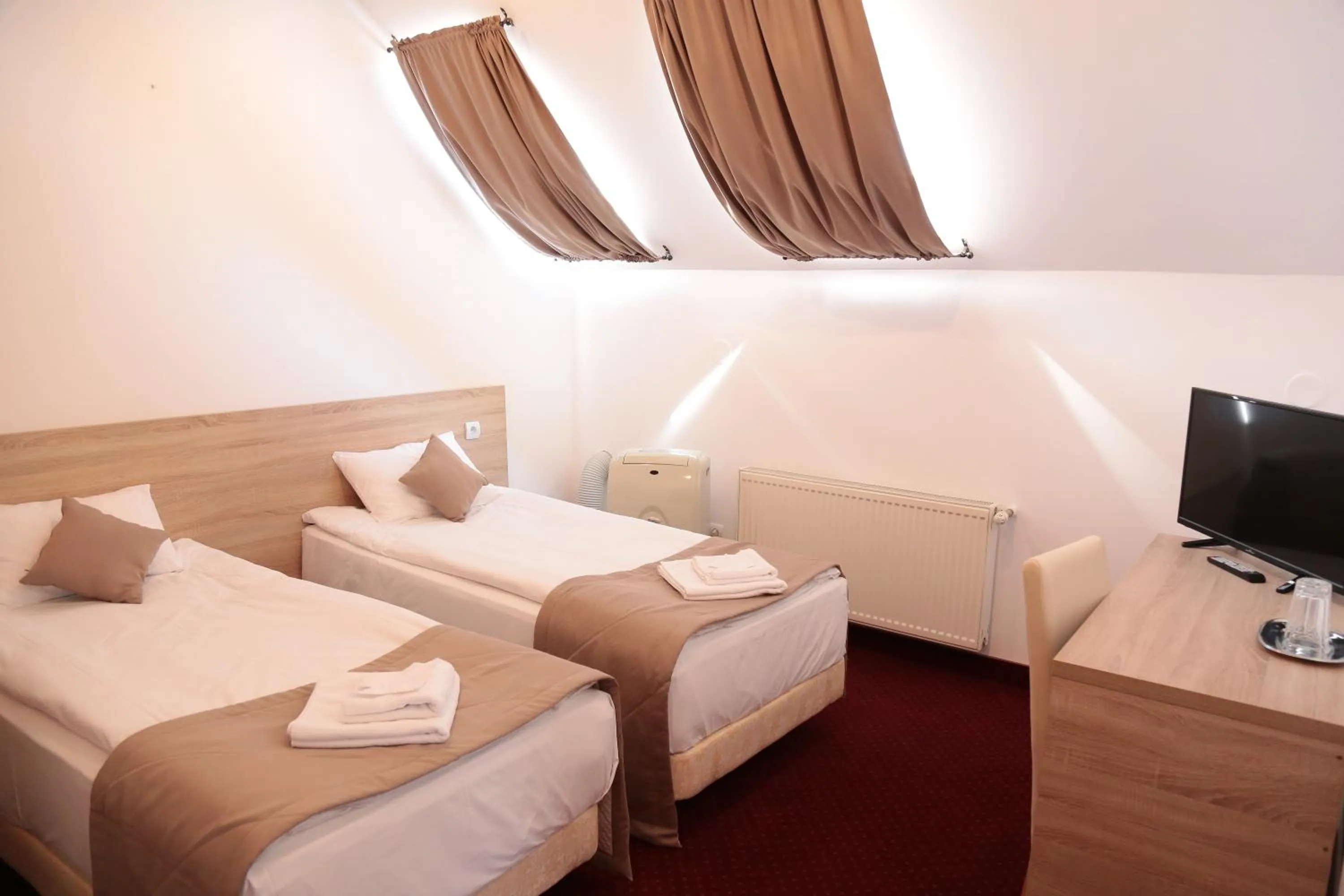 Photo of the whole room, Bed in Hotel Apollonia