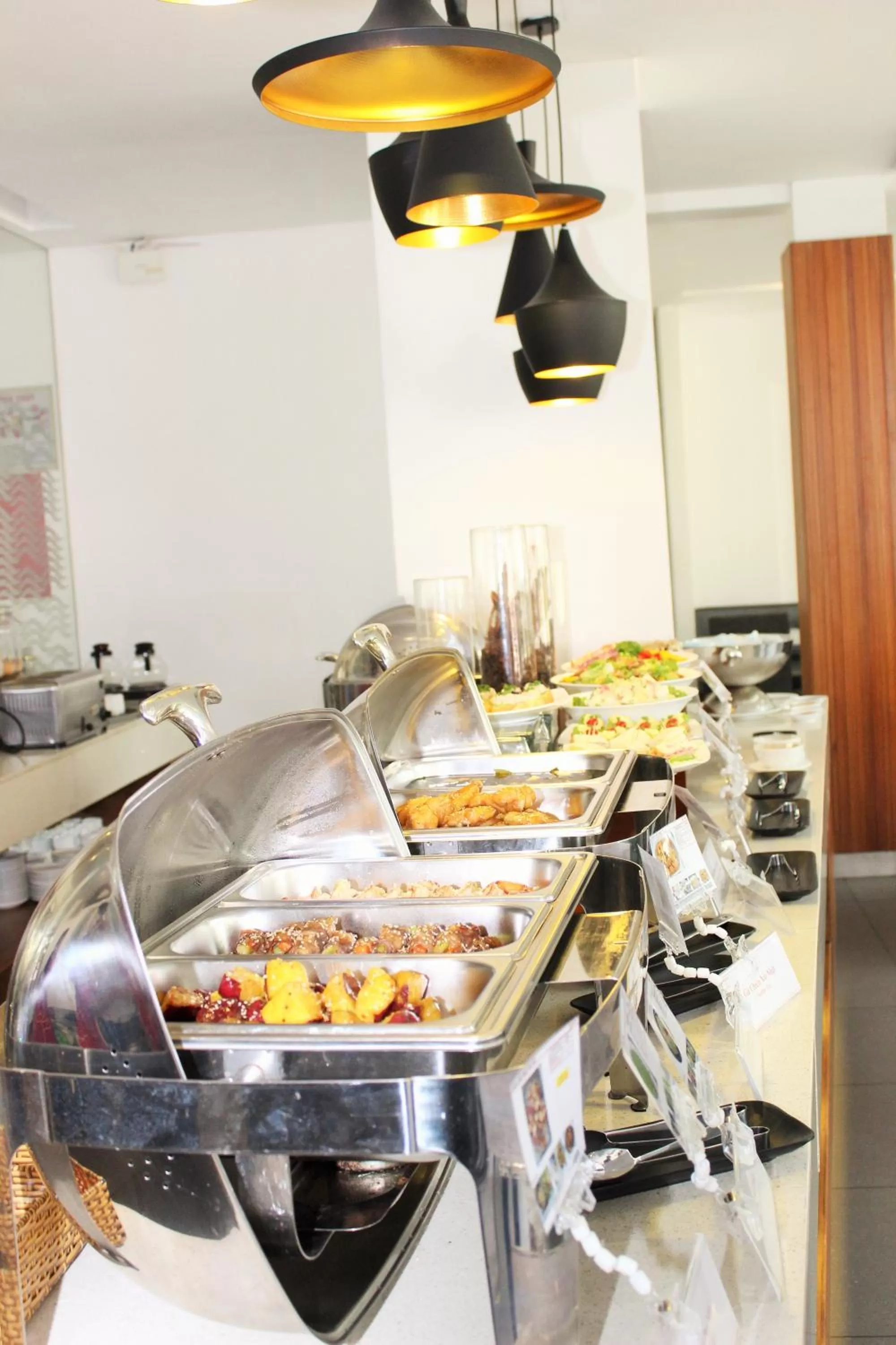 Food and drinks in Liberty Hotel Saigon Greenview