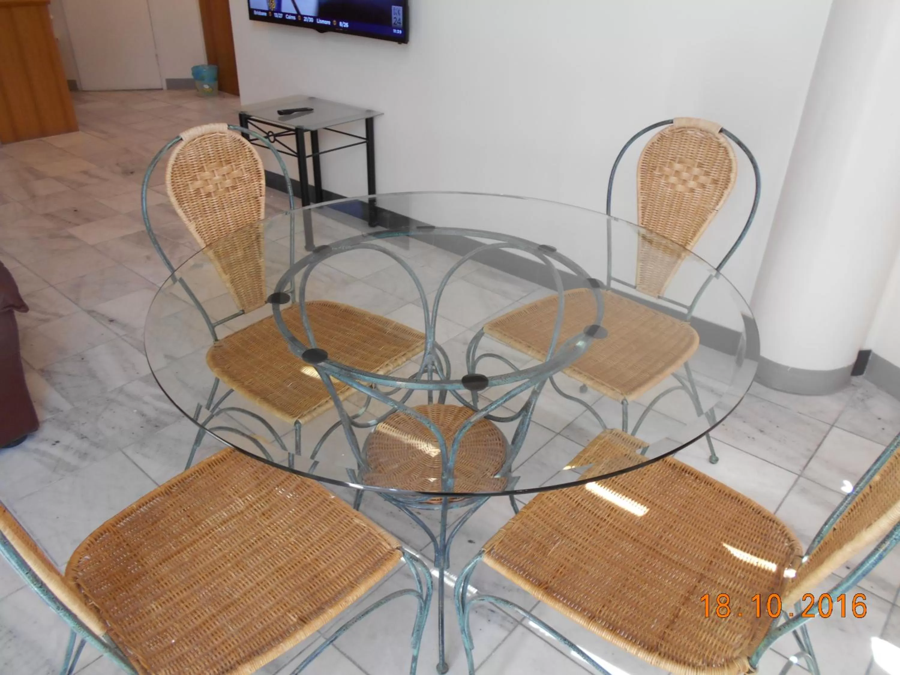 Lounge or bar in Harringtons102