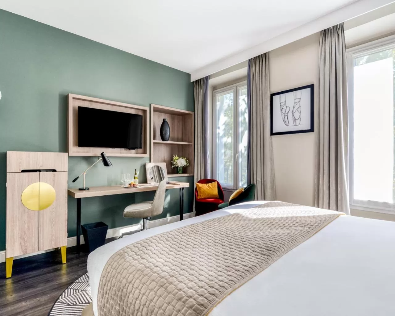 TV and multimedia, Bed in Hotel Opéra Opal