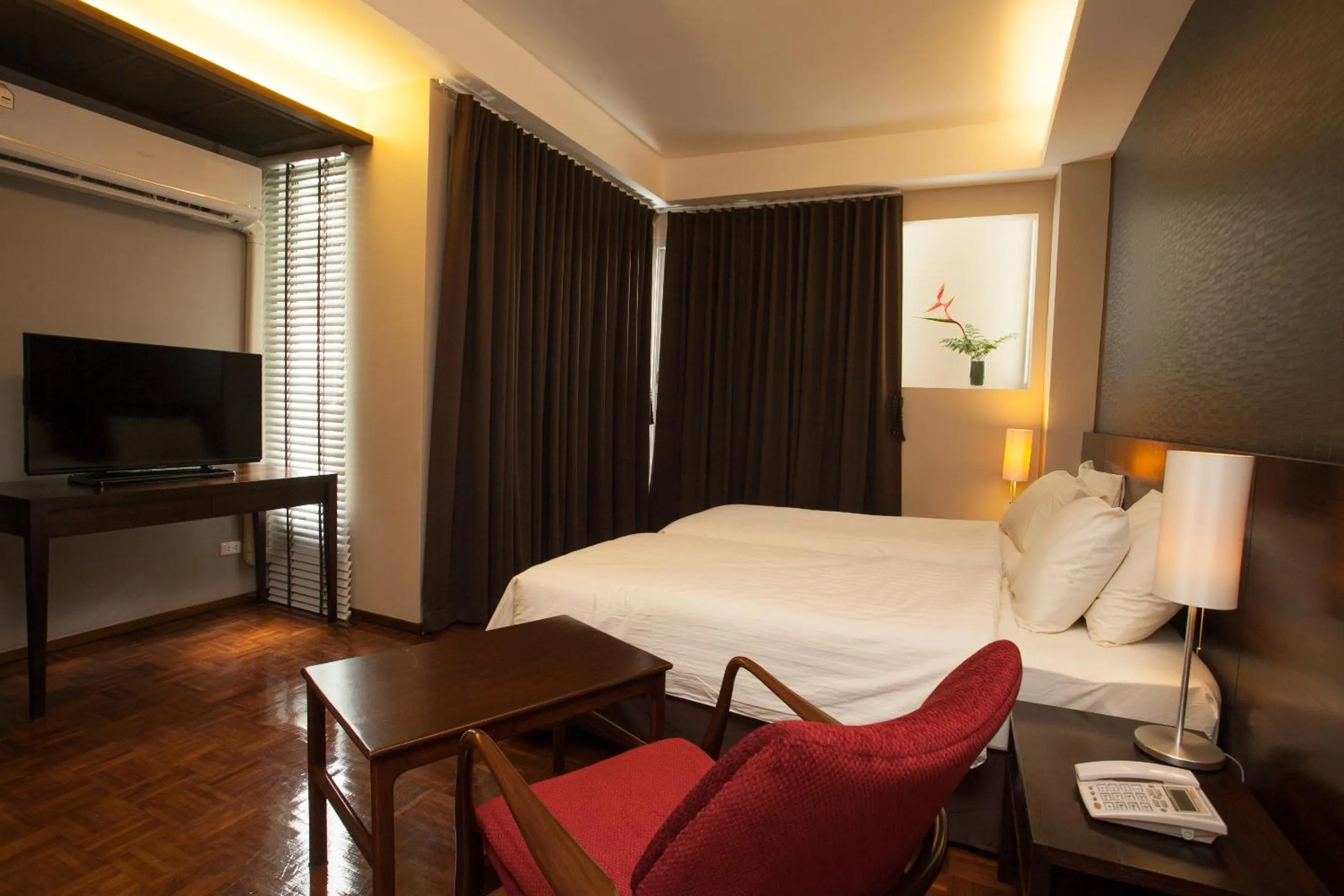 Other, Bed in Baansilom Soi 3