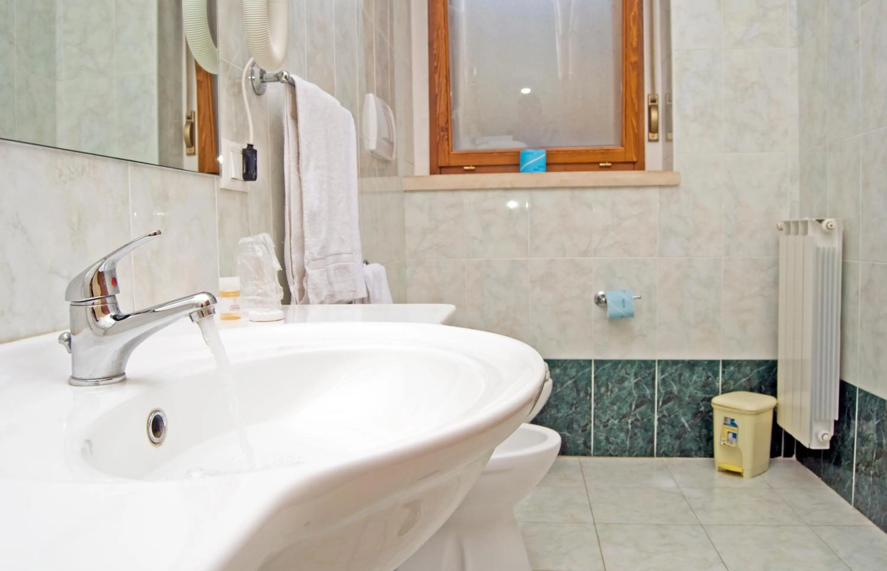 Bathroom in Hotel California