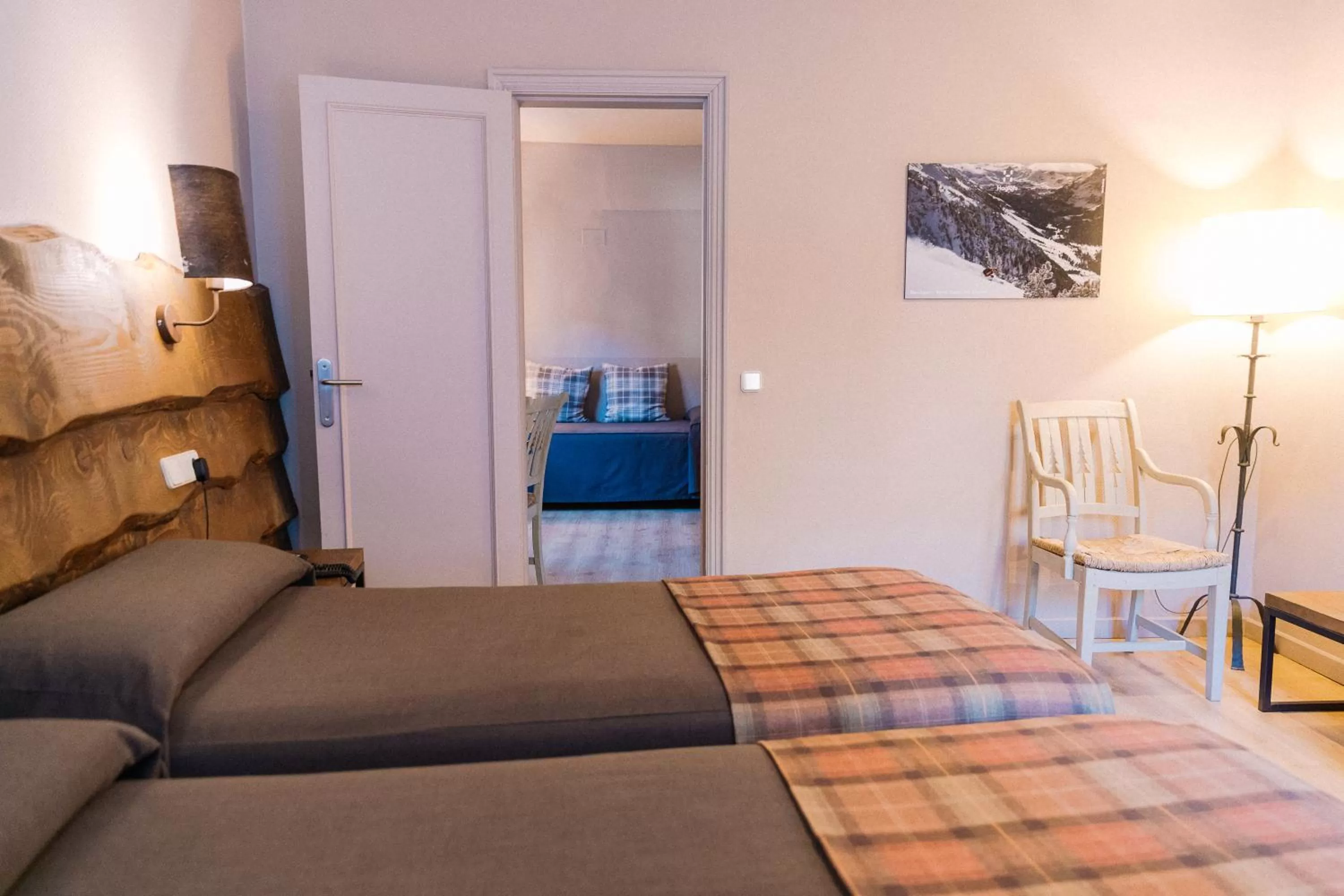 Bed in Riu Nere Mountain Hotel