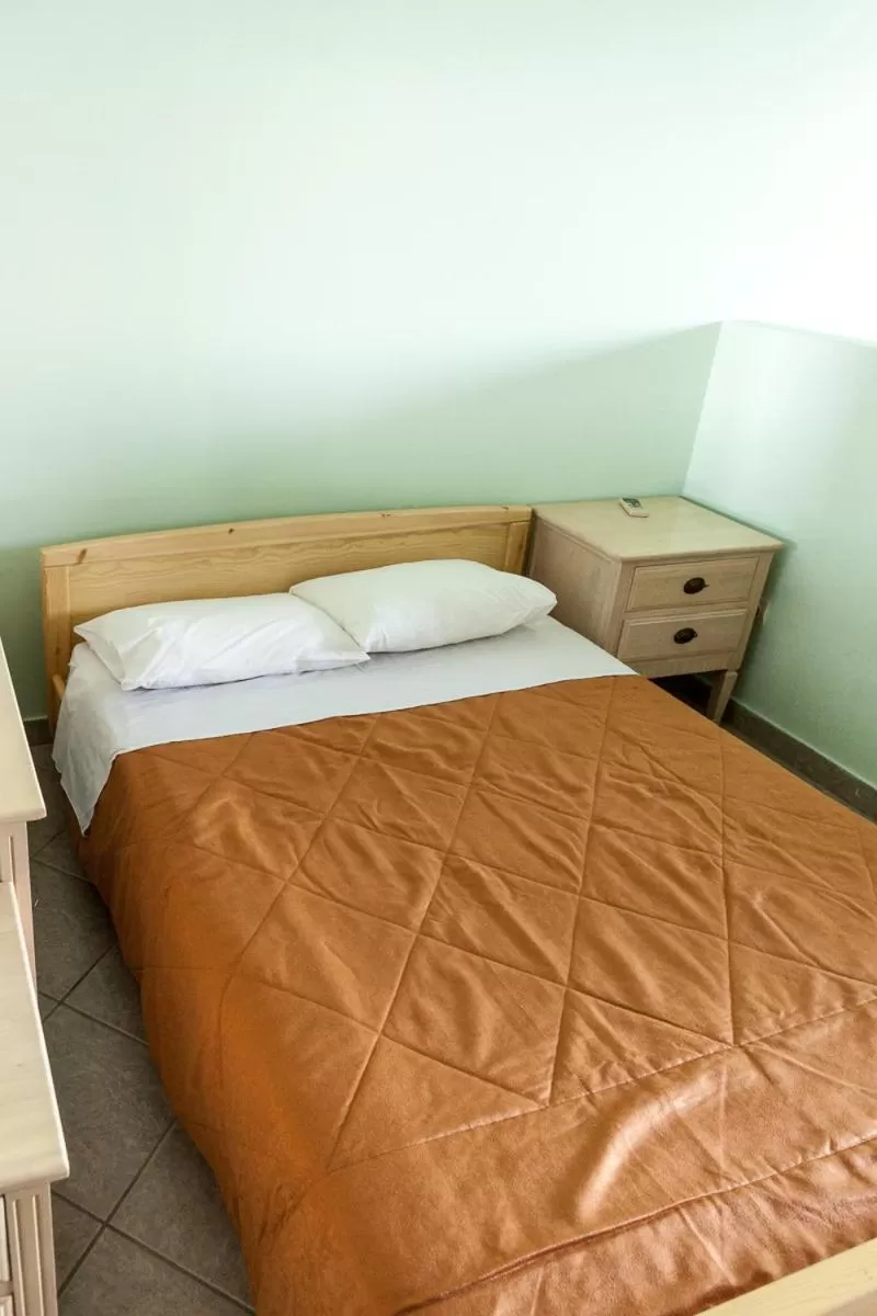 Bed in Epidavros Seascape