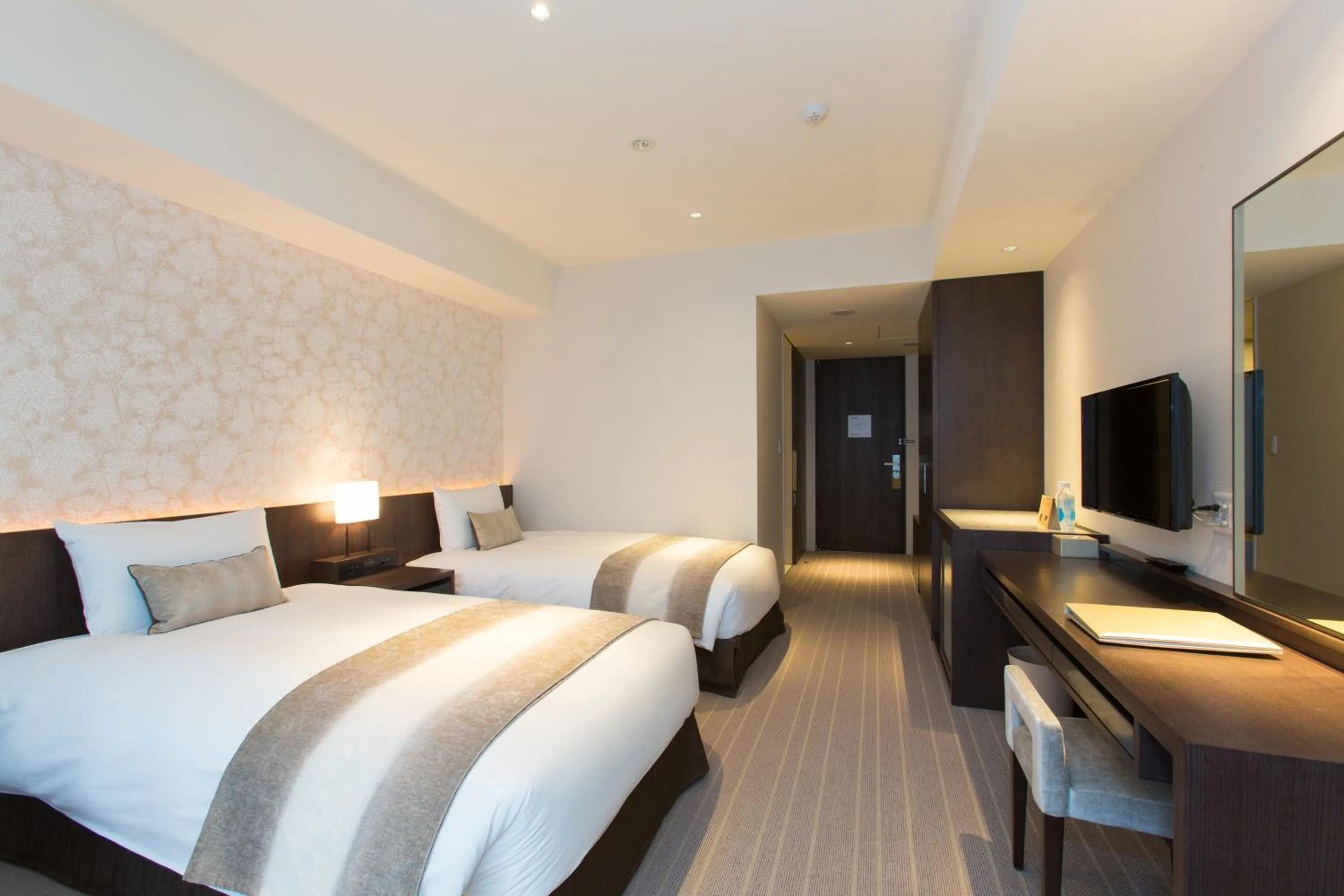 Superior Room with Hirafu Mountain View - single occupancy in Chalet Ivy Hirafu, Niseko