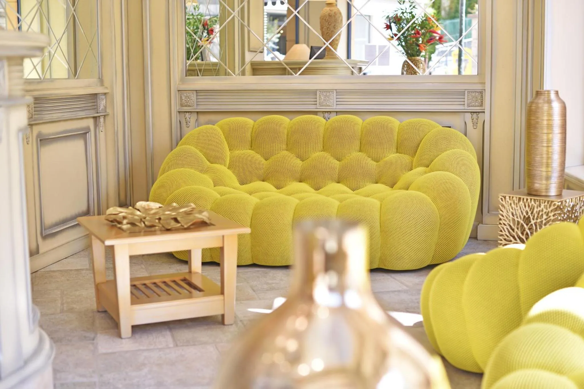 Living room in Hôtel Le Rocher
