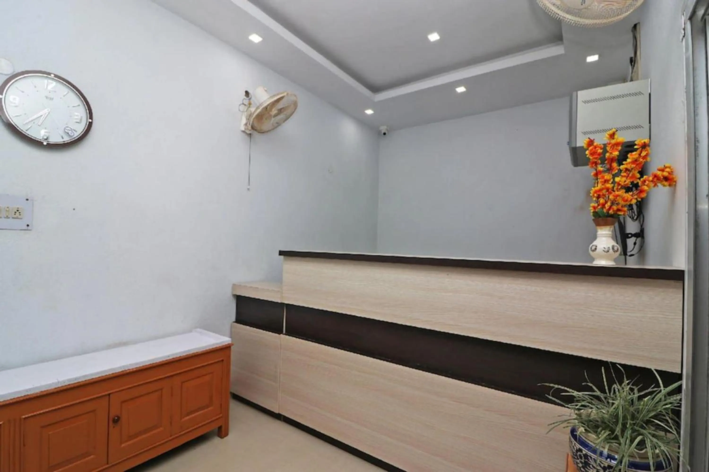 Lobby or reception, Lobby/Reception in Goroomgo Hotel Manurama Ruby Kolkata