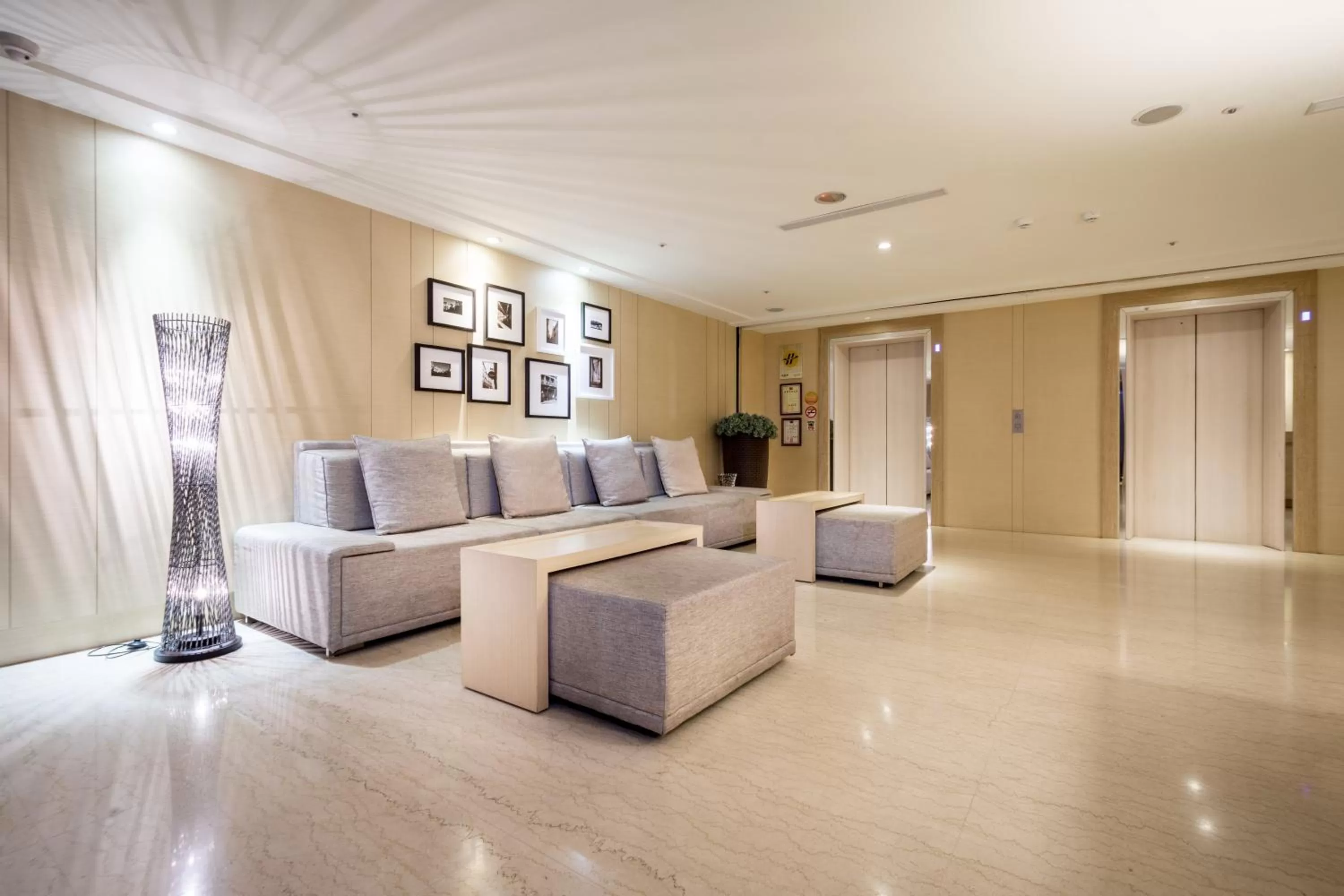 Lobby or reception in Wemeet Hotel Taipei