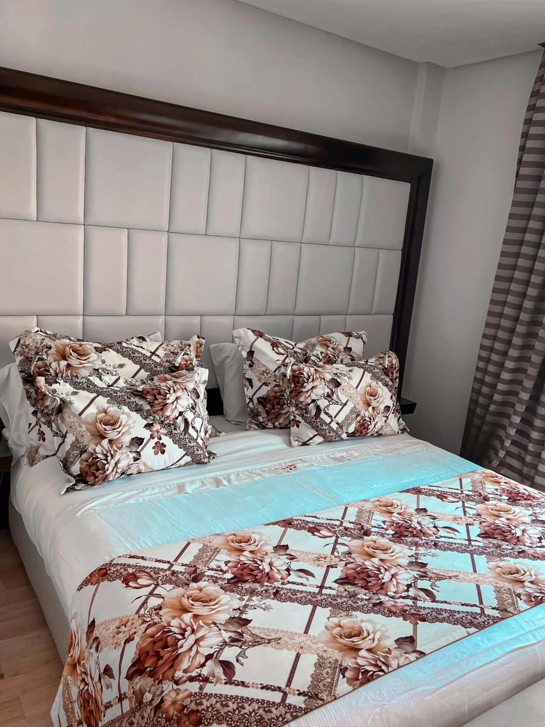 Bed in Dream's Hotel