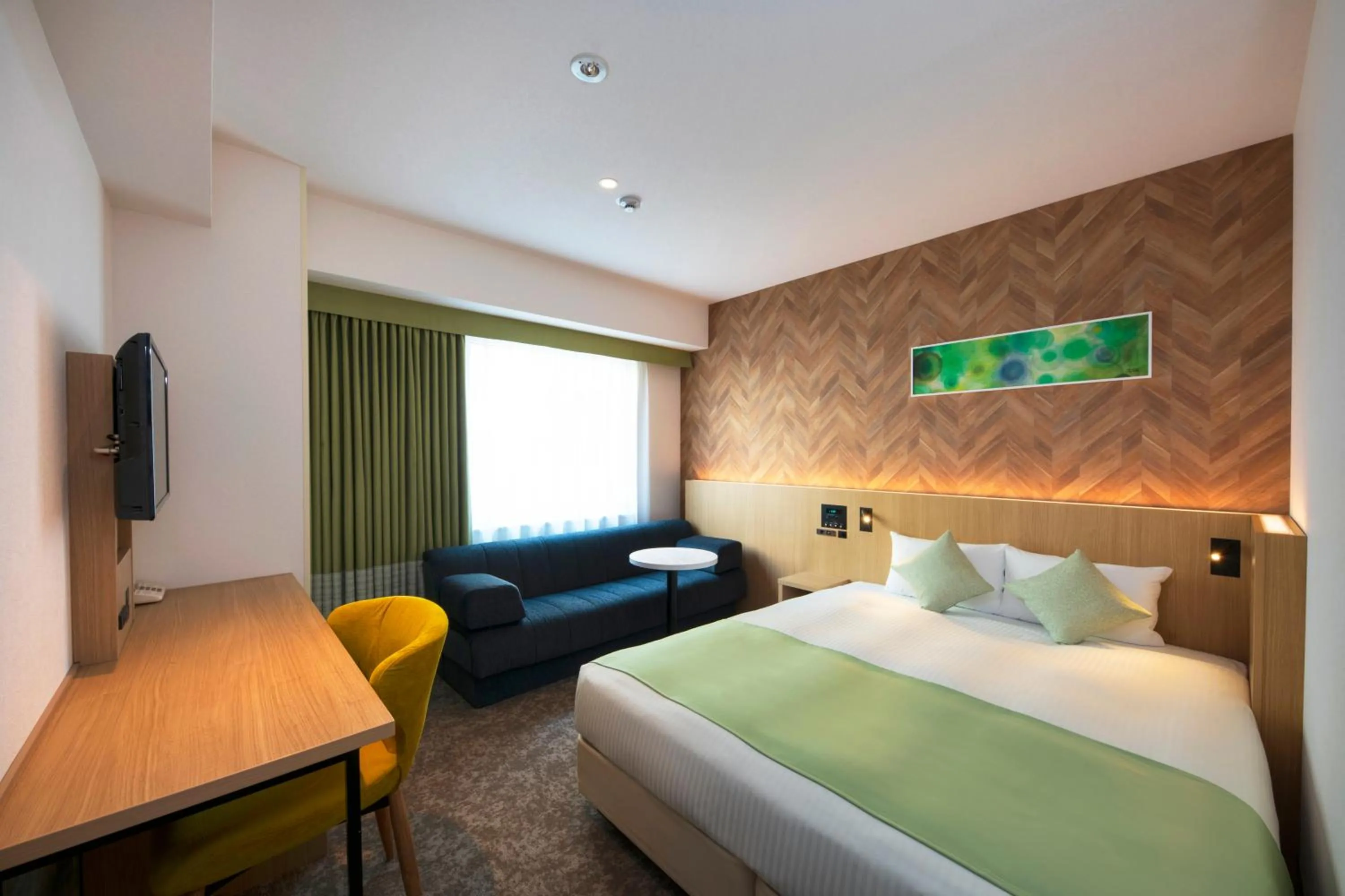 Photo of the whole room, Bed in Hotel Villa Fontaine Tokyo-Otemachi