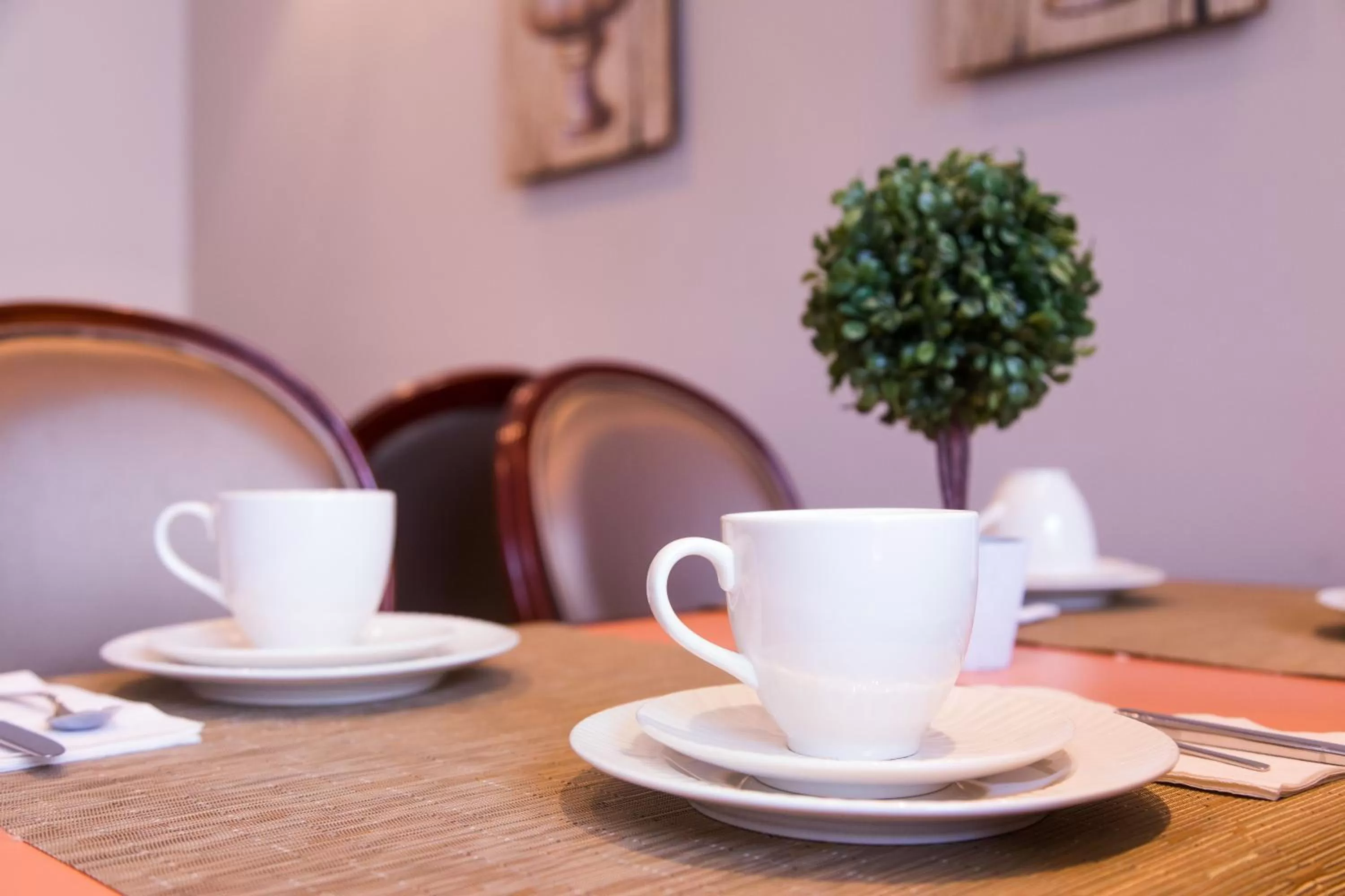 Restaurant/places to eat in Hotel Sagitta