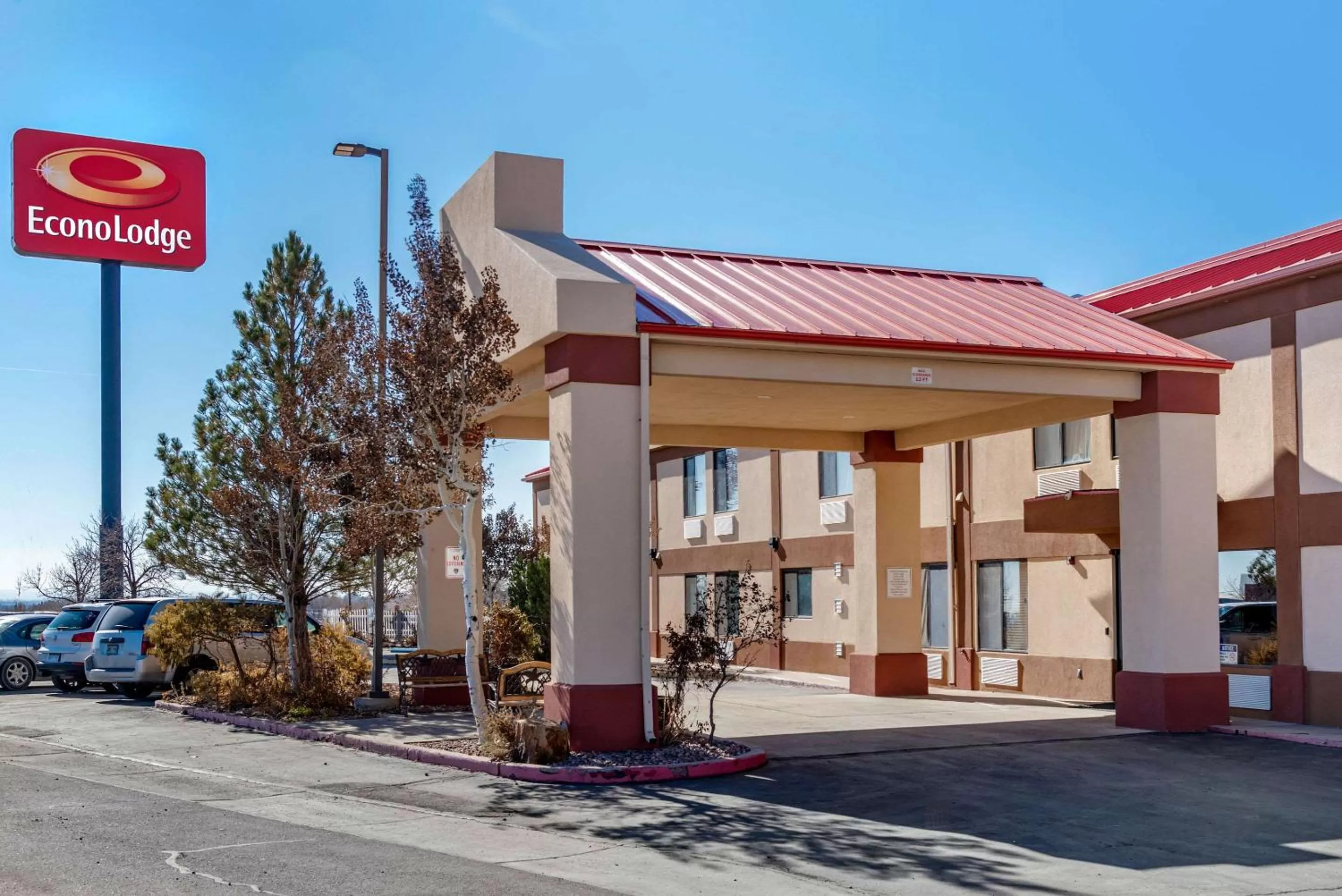 Econo Lodge Pueblo North