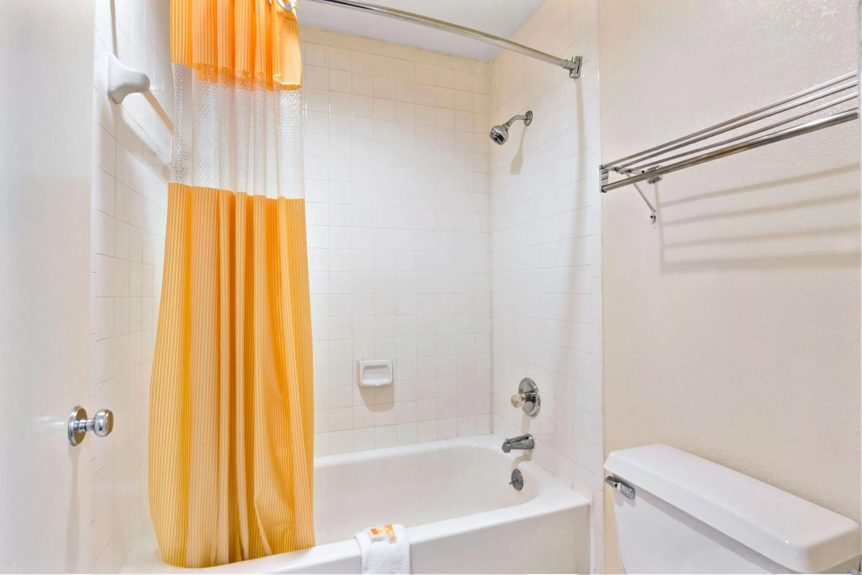 Double Room with Two Double Beds - Non-Smoking in Days Inn by Wyndham Charlotte Northlake