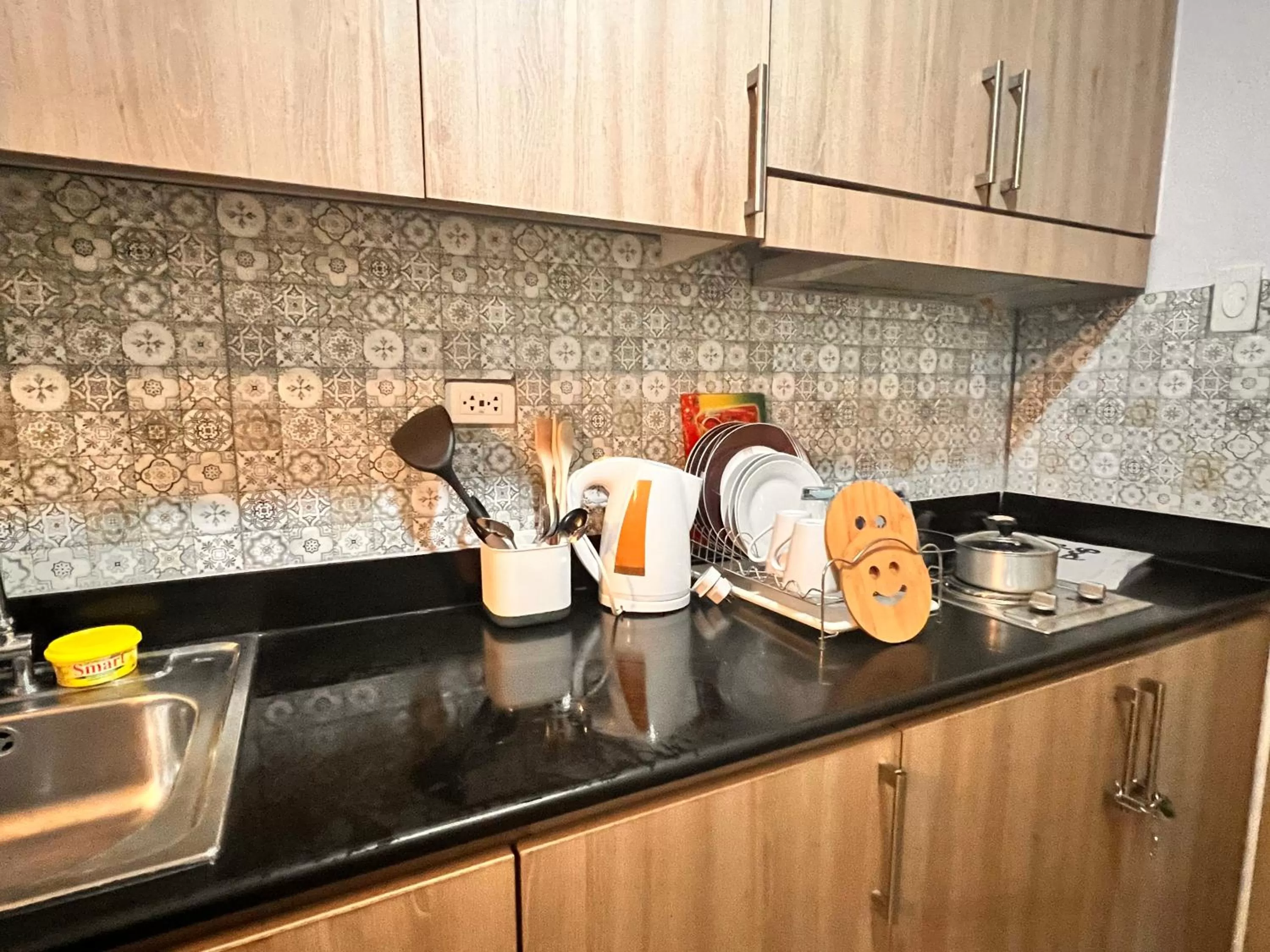 Kitchen or kitchenette, Kitchen/Kitchenette in Yam Staycation Shore Residences