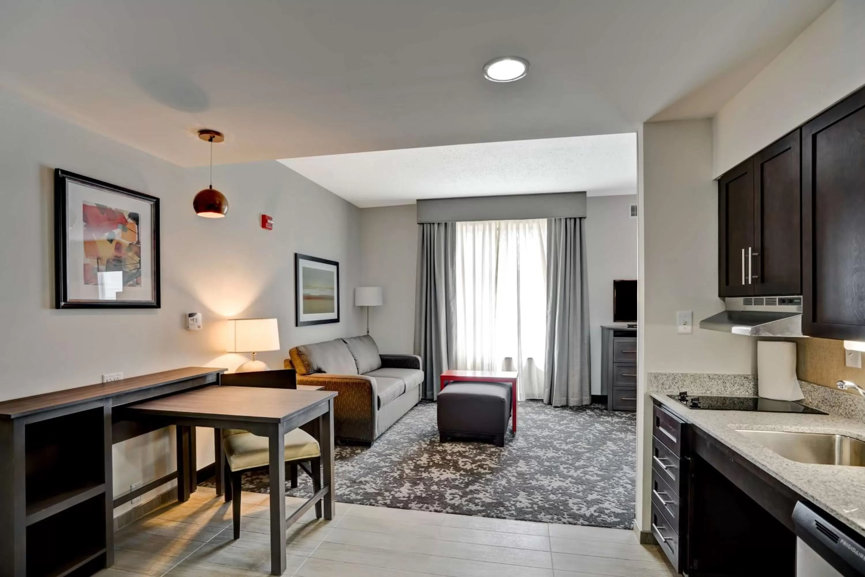 Kitchen or kitchenette in Homewood Suites by Hilton Christiansburg